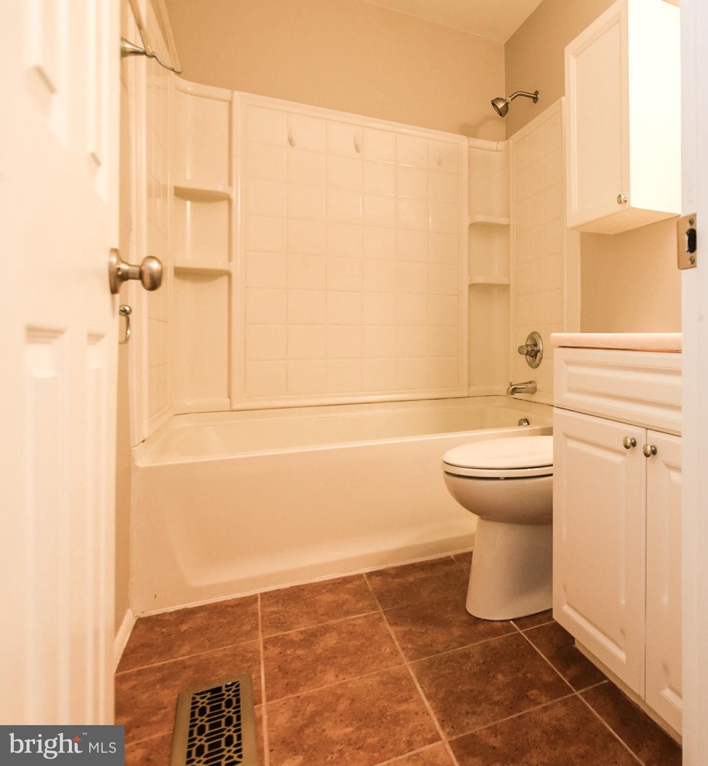 THE PROVINCES - Residential