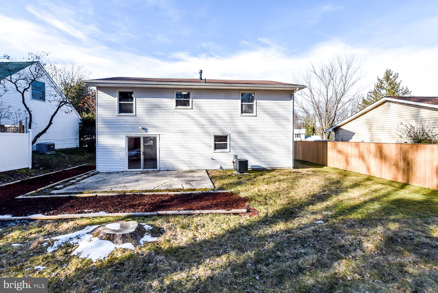 THE PROVINCES - Residential