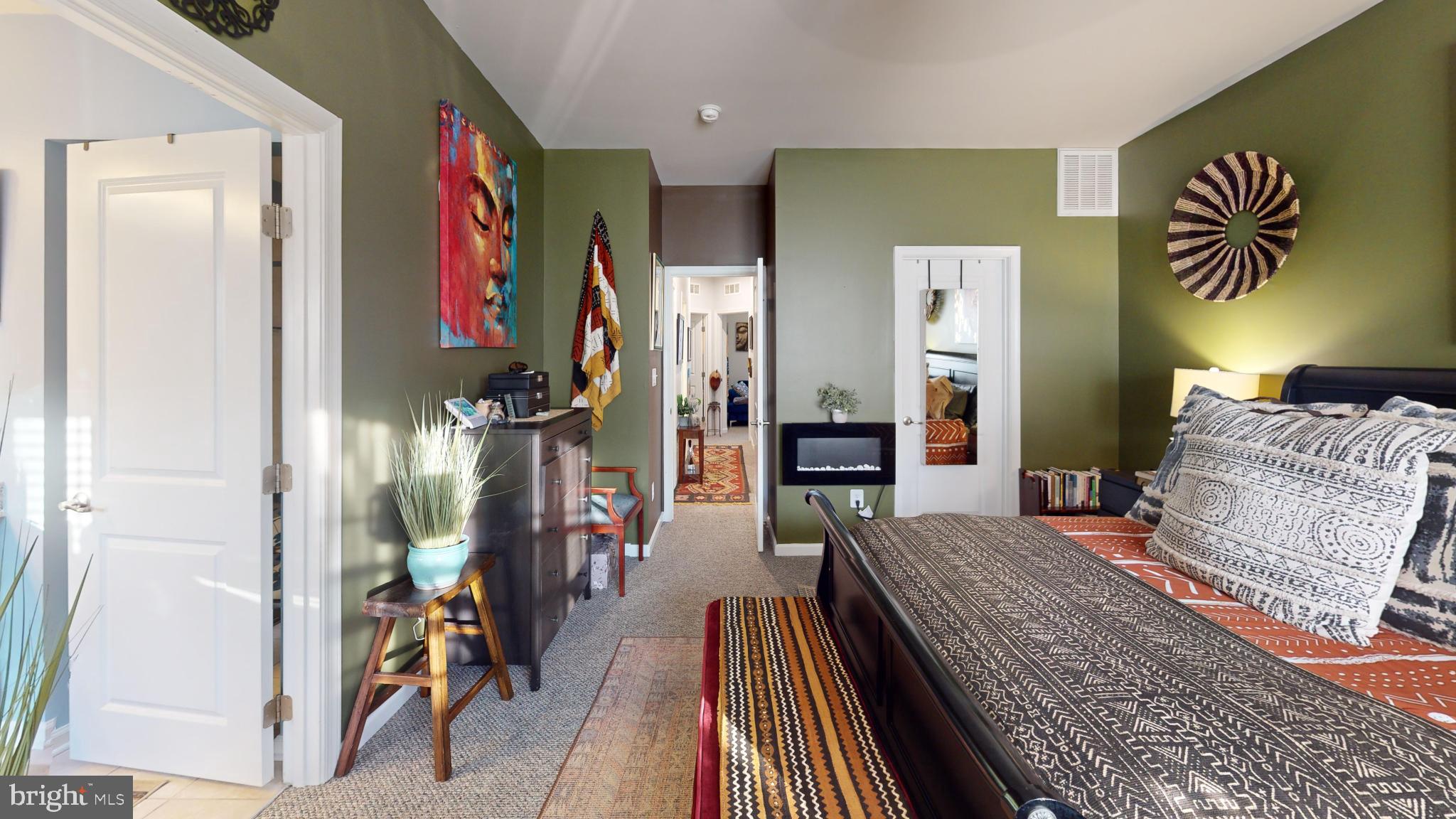 GREENBELT STATION - Residential