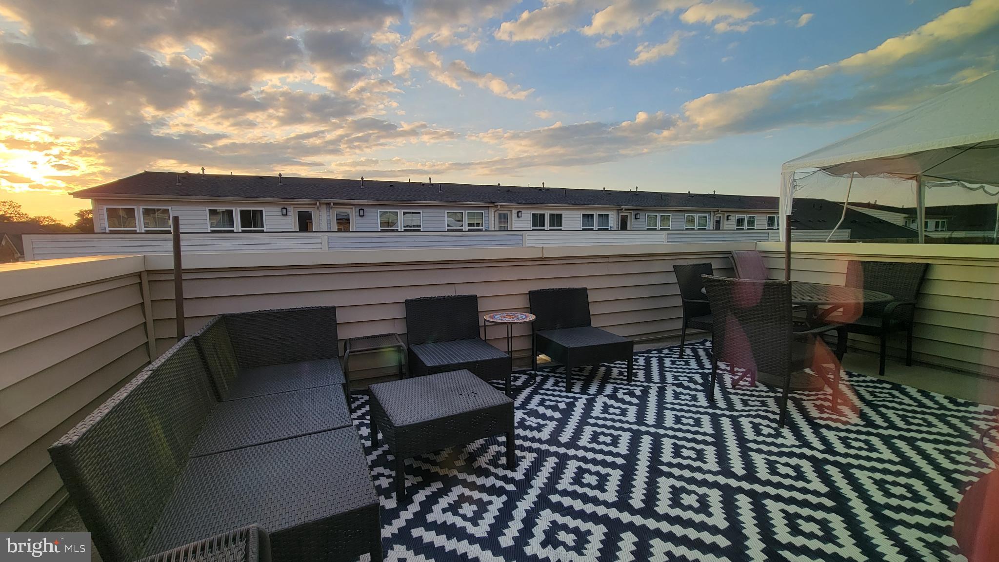 GREENBELT STATION - Residential