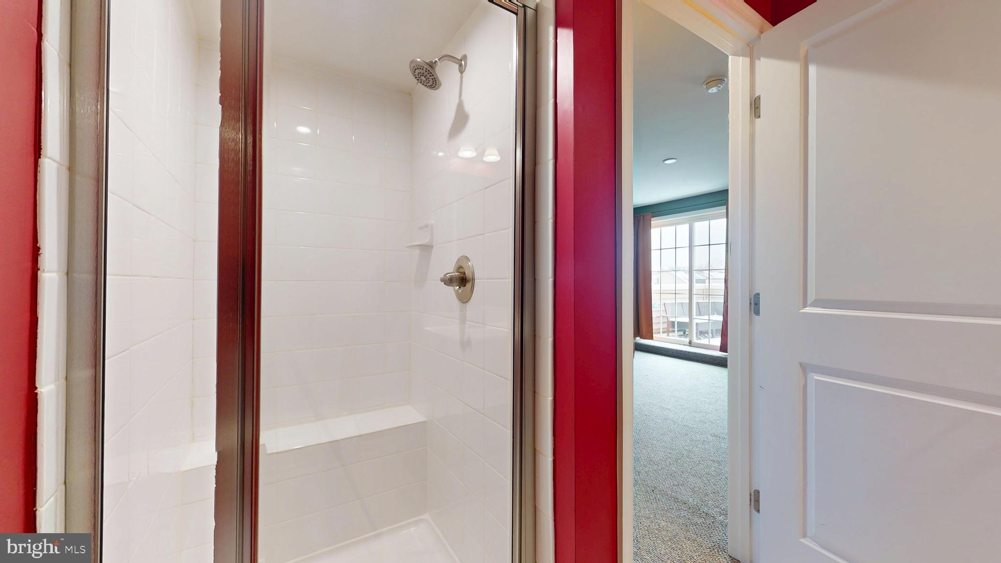 GREENBELT STATION - Residential