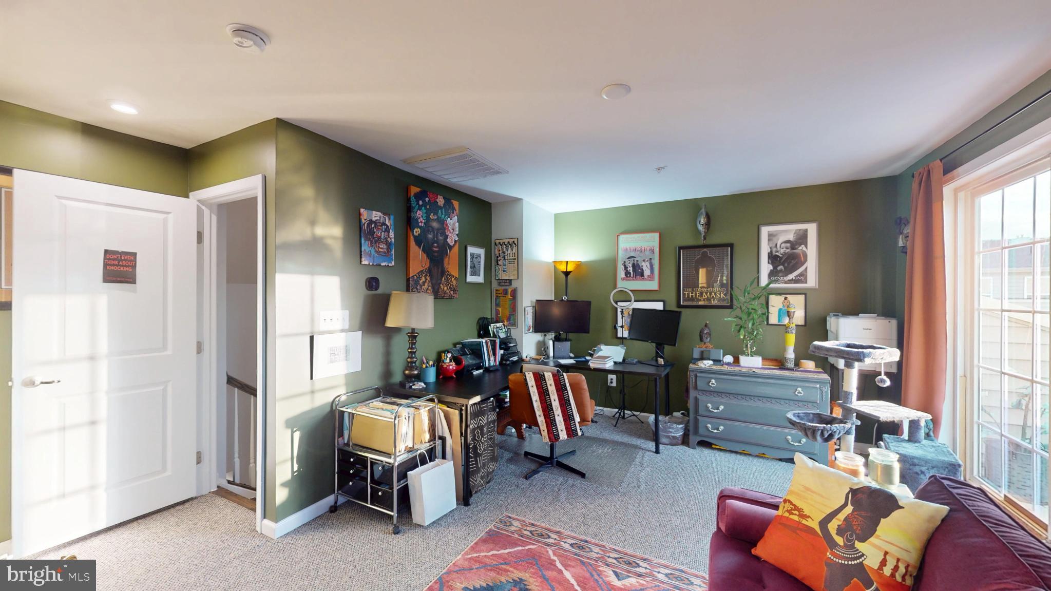 GREENBELT STATION - Residential