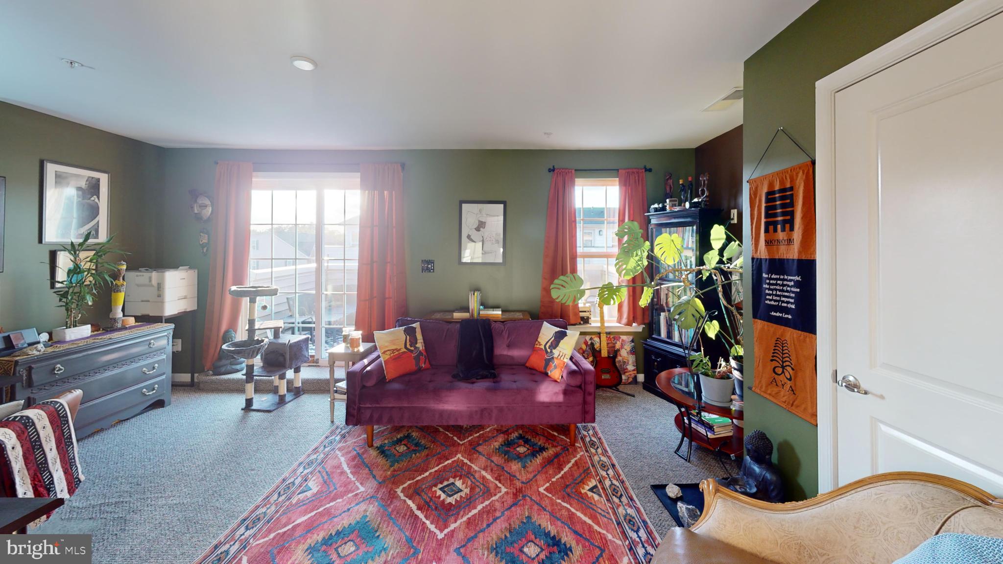 GREENBELT STATION - Residential