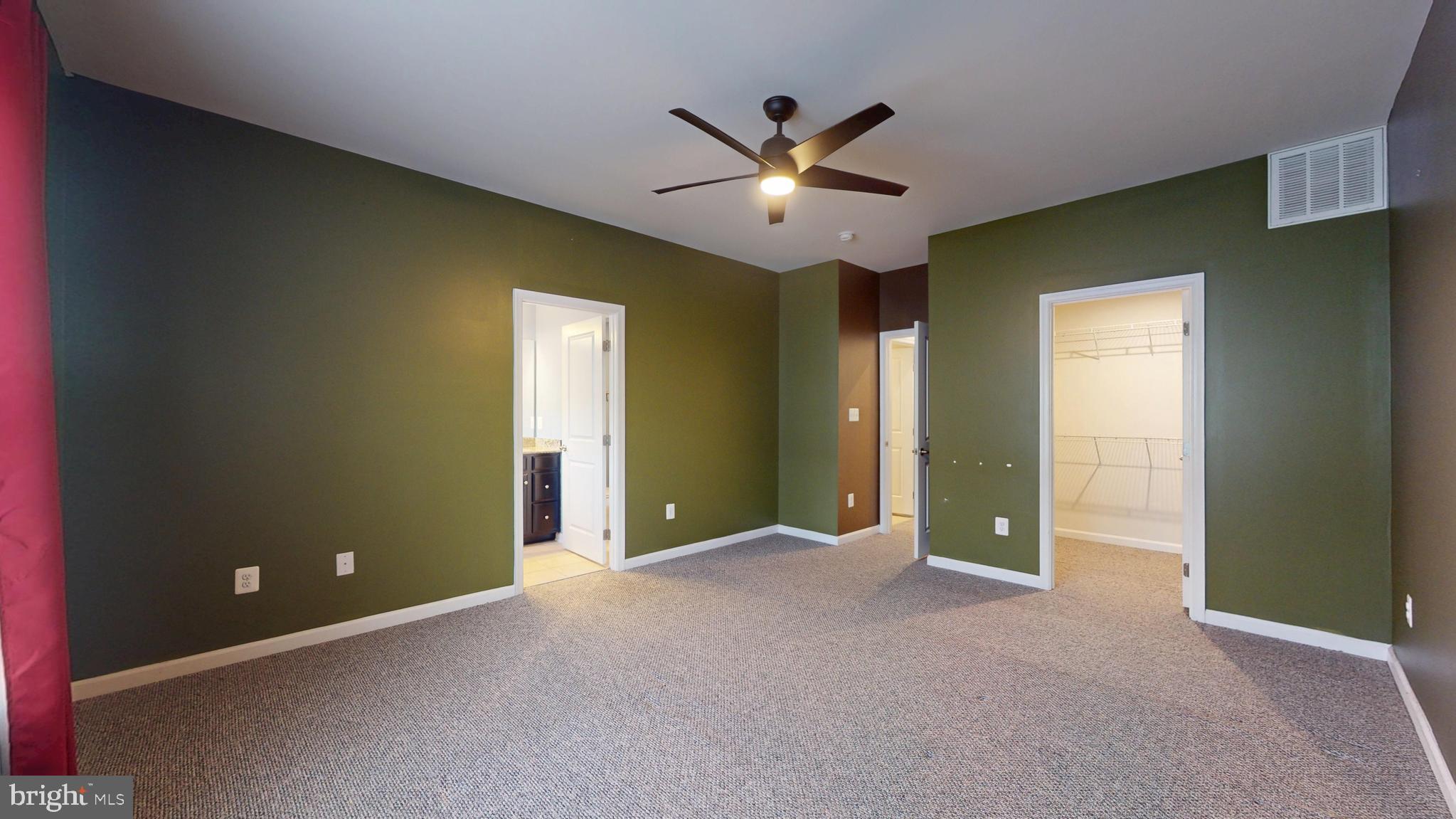 GREENBELT STATION - Residential