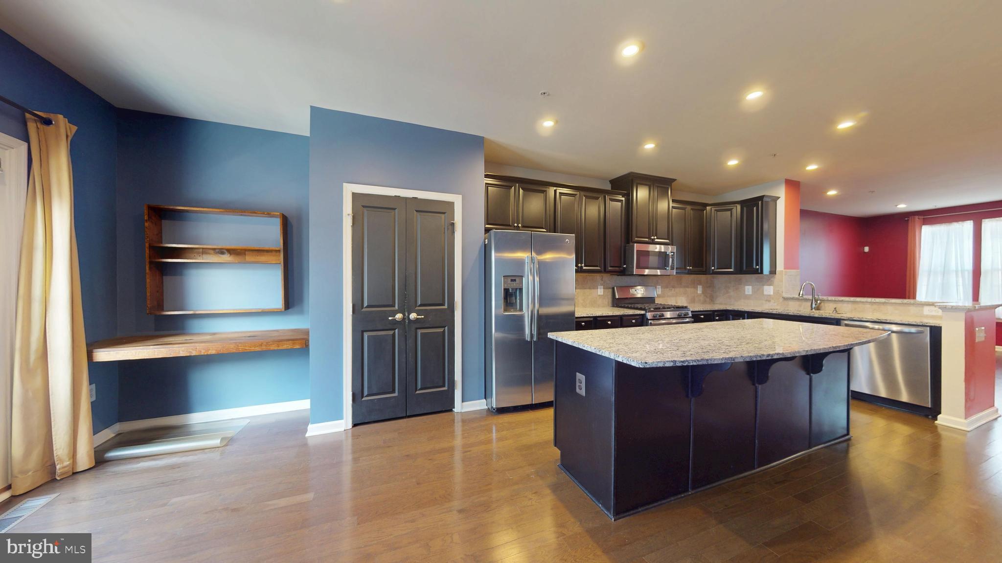 GREENBELT STATION - Residential