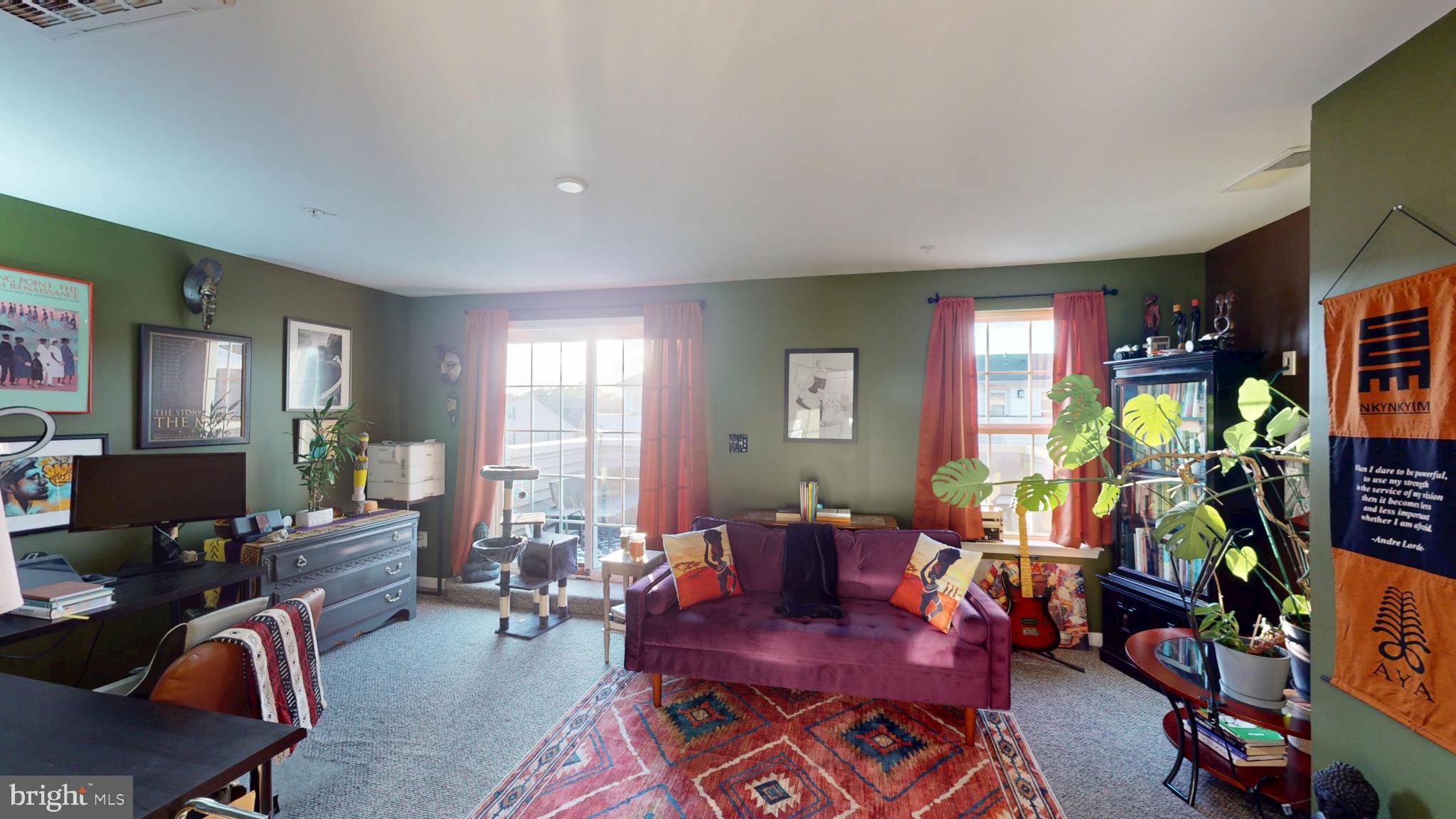 GREENBELT STATION - Residential