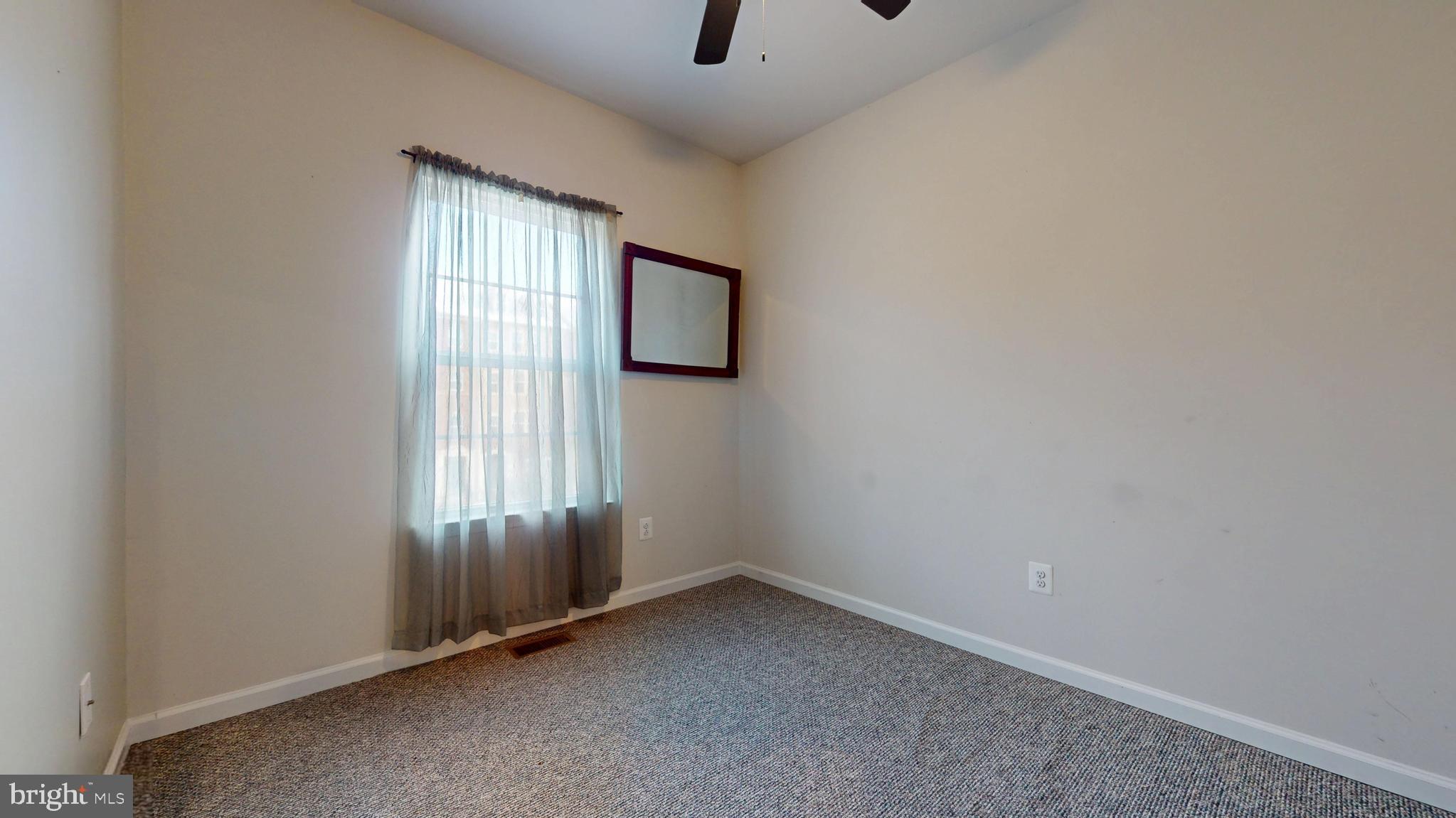 GREENBELT STATION - Residential