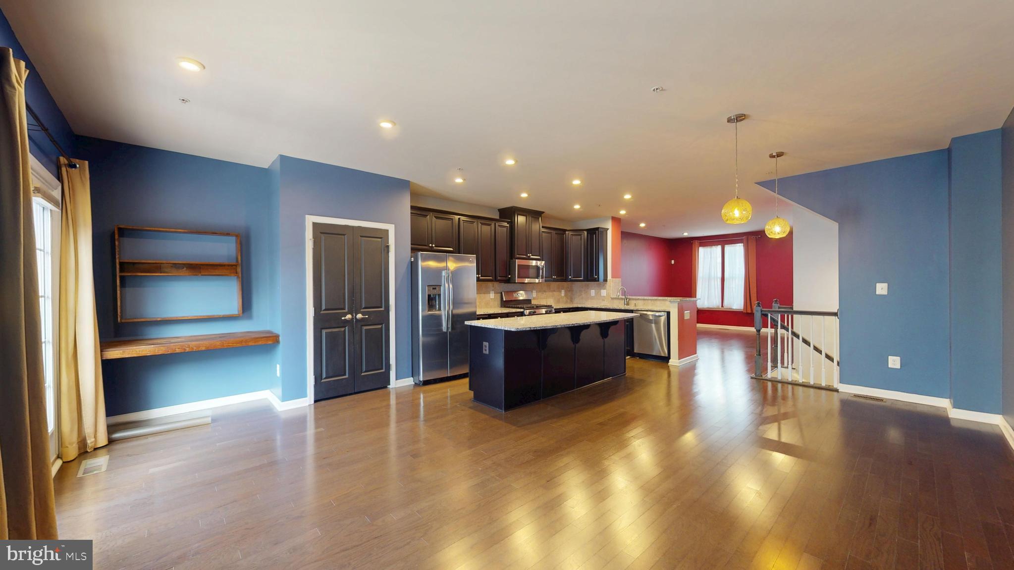 GREENBELT STATION - Residential