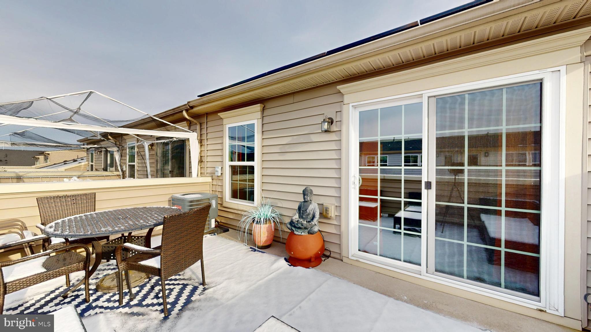 GREENBELT STATION - Residential