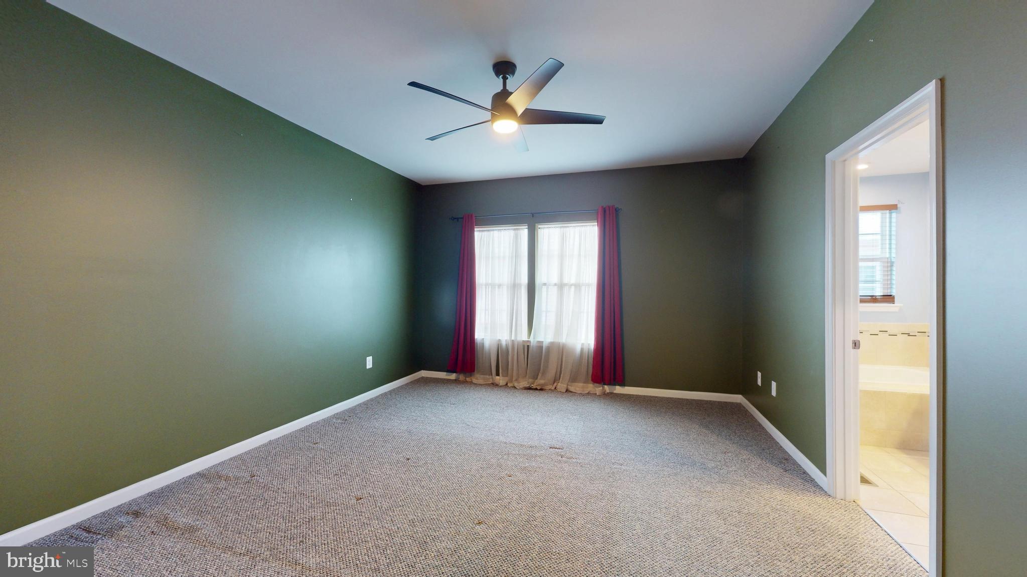 GREENBELT STATION - Residential