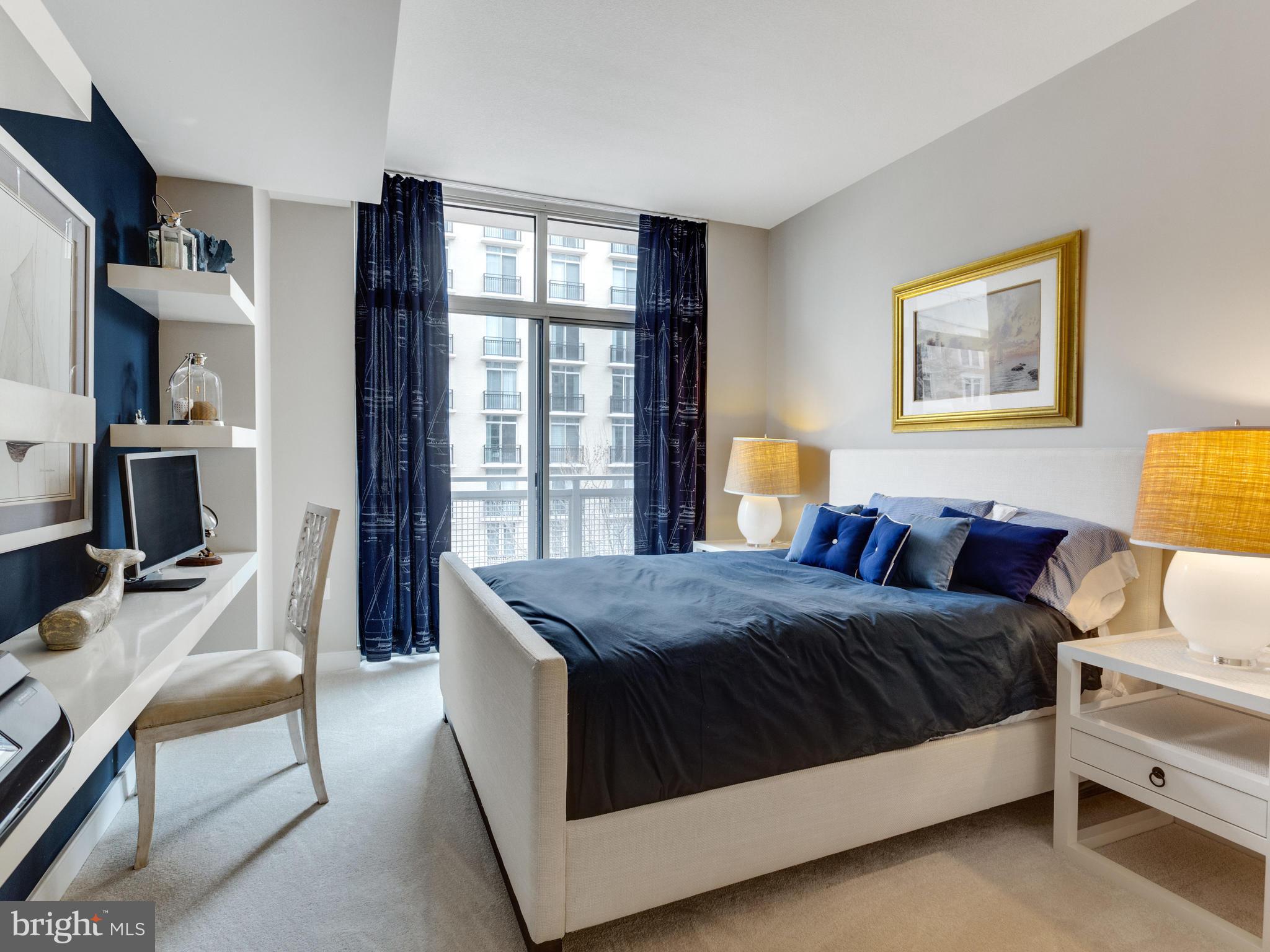 NATIONAL HARBOR - Residential