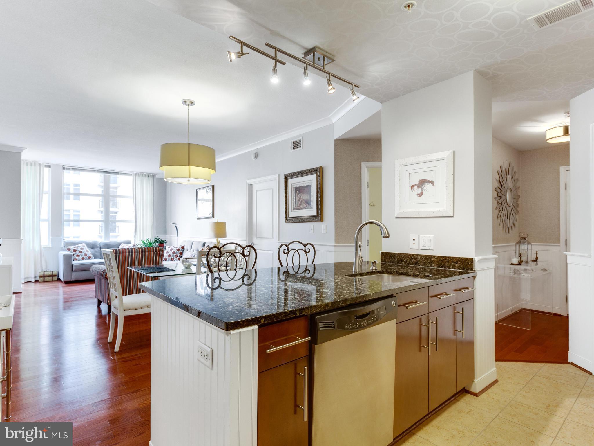 NATIONAL HARBOR - Residential