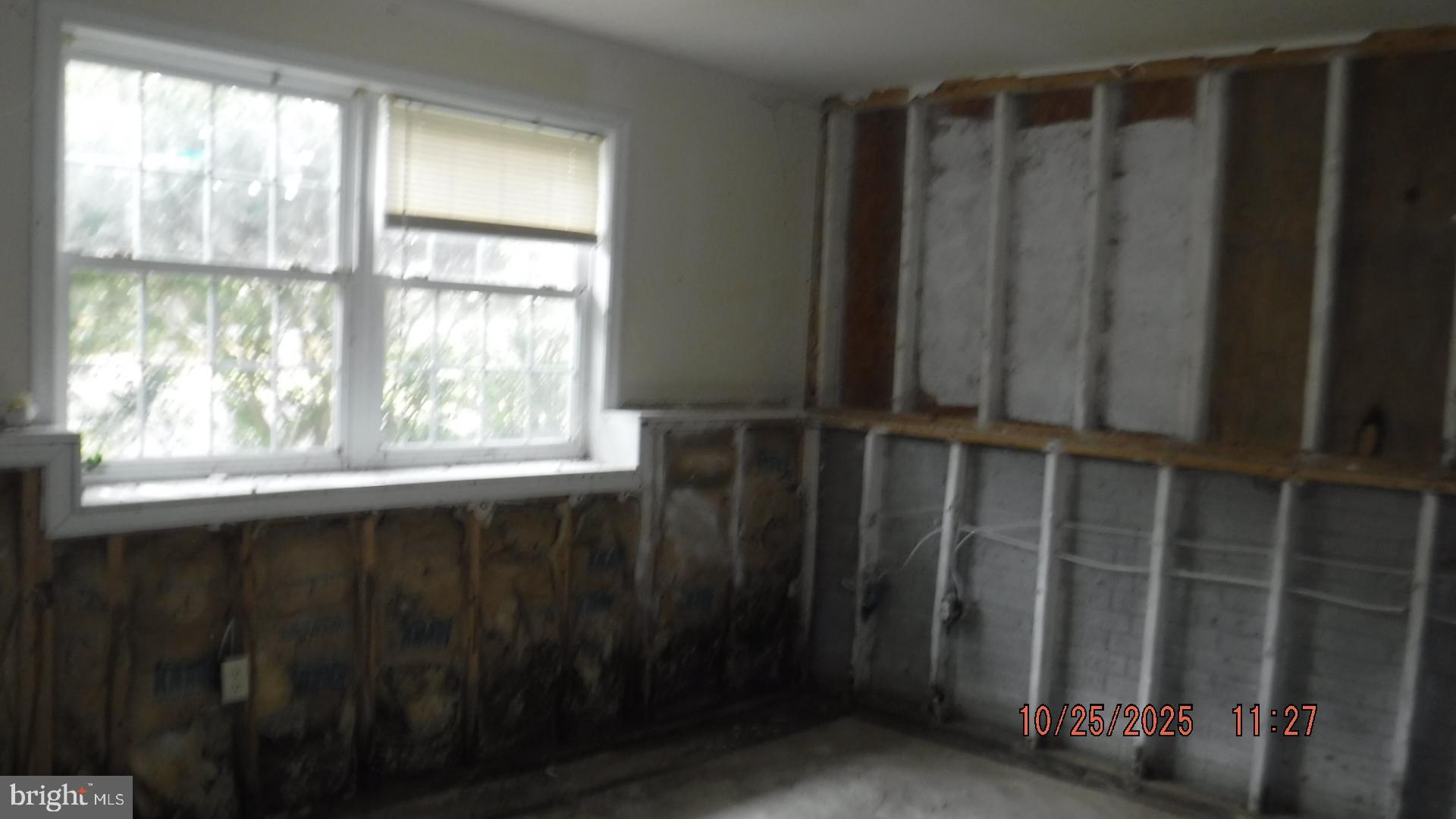 LAKE LAND OR - Residential