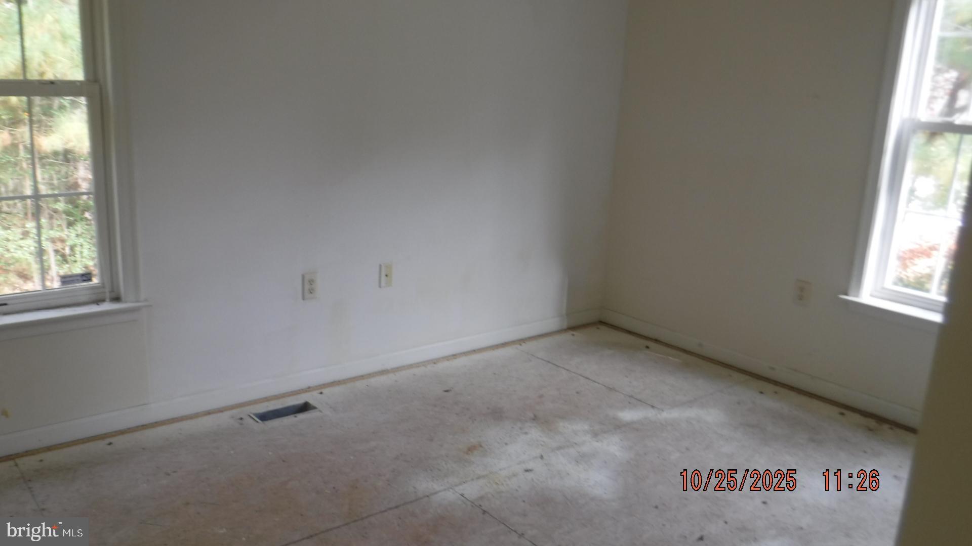 LAKE LAND OR - Residential