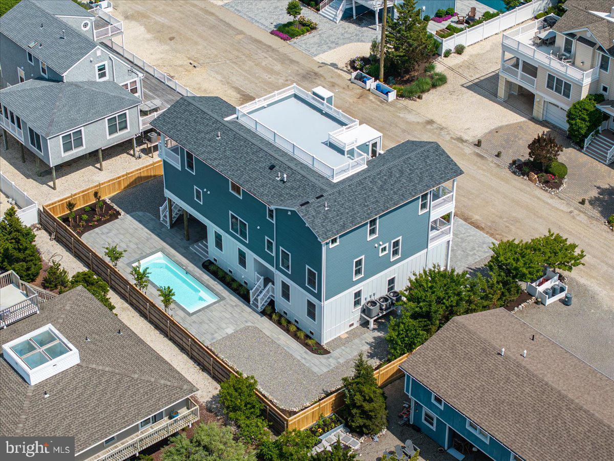 1034 LONG BEACH BOULEVARD B