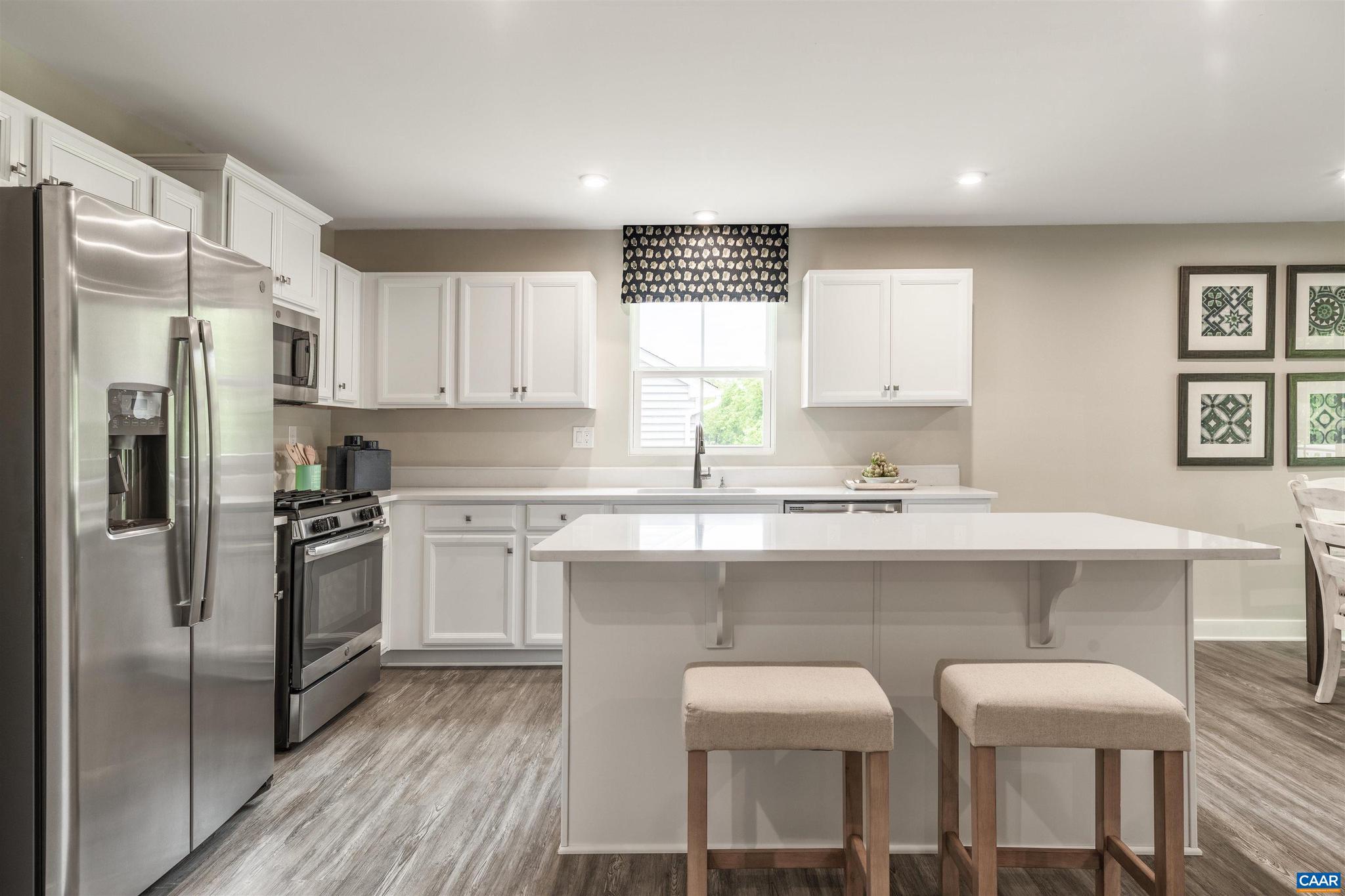 58 GUNNISON DR