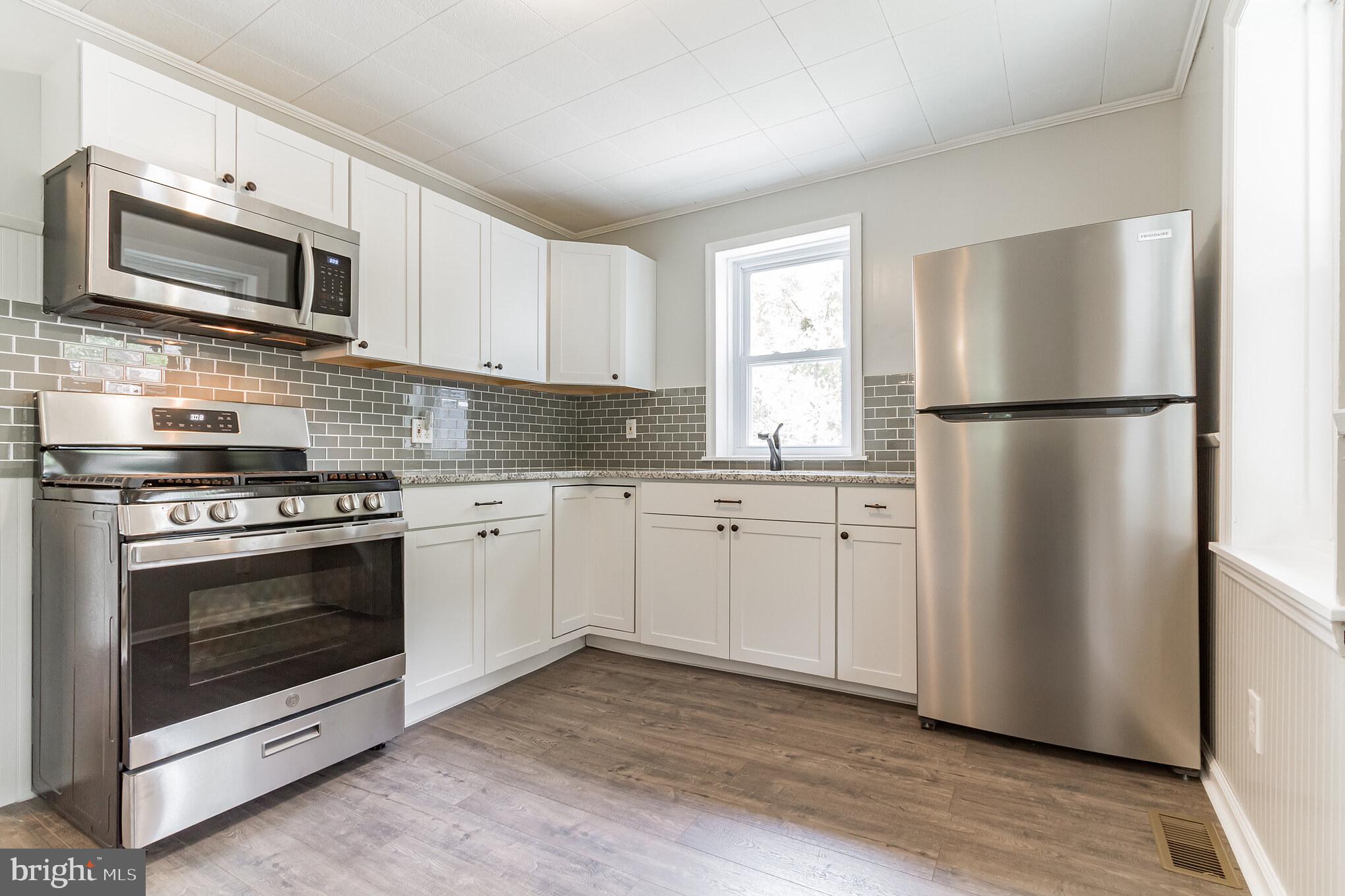 ASTON MILLS - Residential