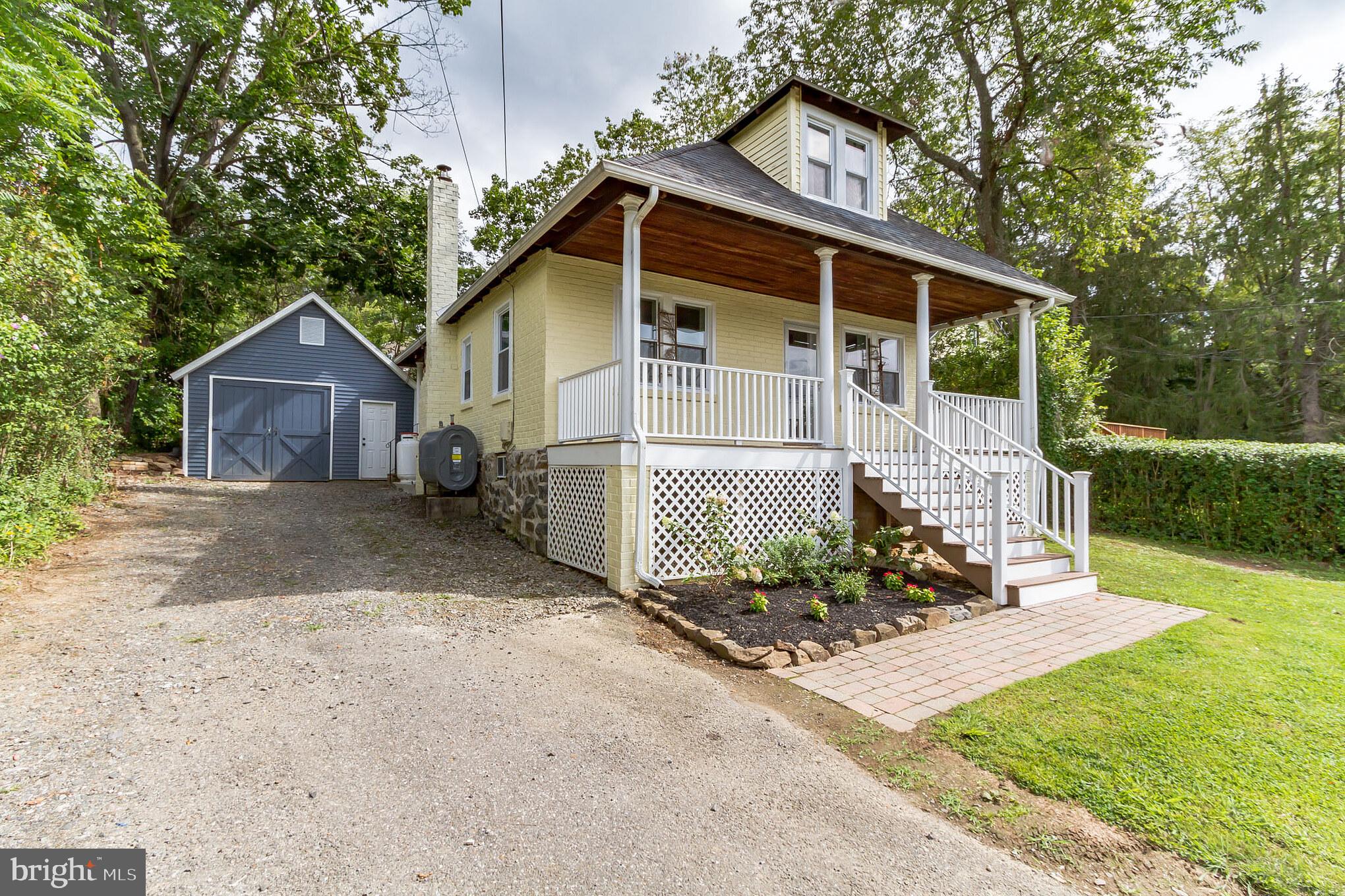 ASTON MILLS - Residential