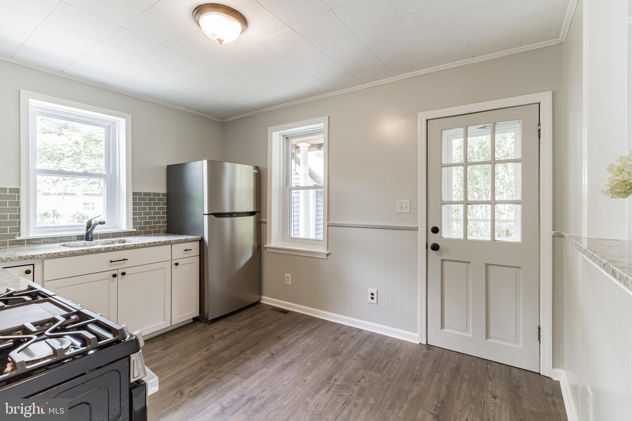 ASTON MILLS - Residential