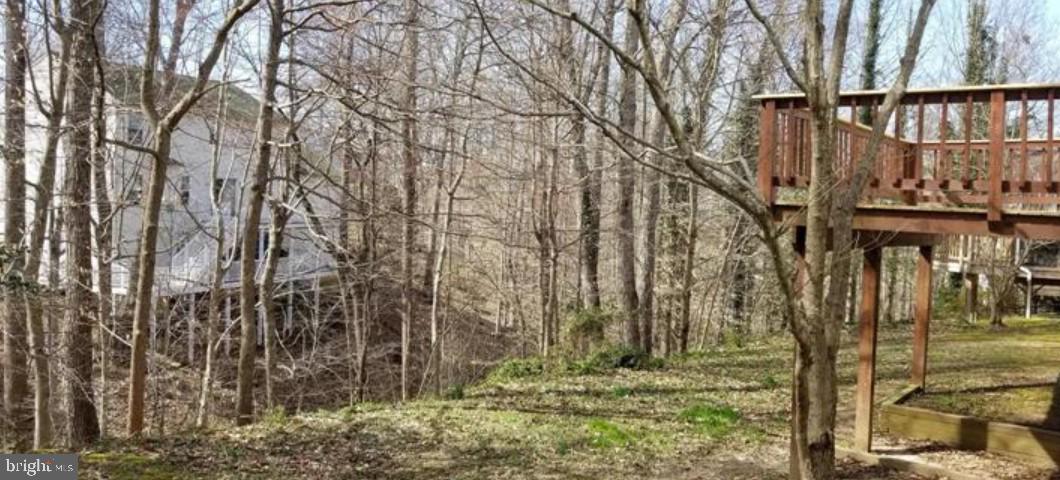 GRANDSTAFF WOODS - Residential Lease