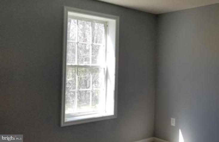 GRANDSTAFF WOODS - Residential Lease