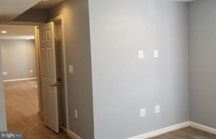 GRANDSTAFF WOODS - Residential Lease