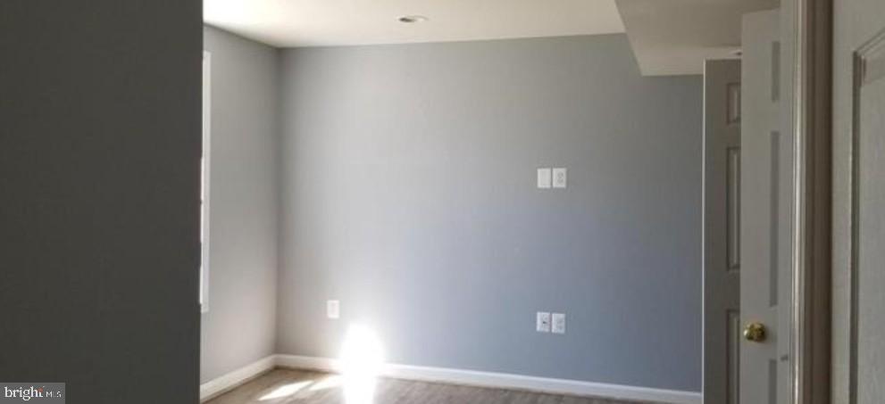 GRANDSTAFF WOODS - Residential Lease