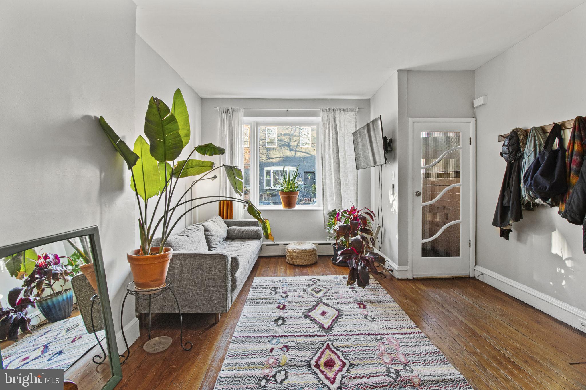 PASSYUNK SQUARE - Residential