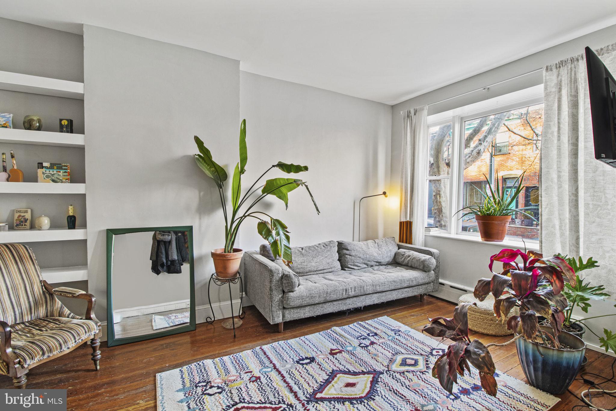 PASSYUNK SQUARE - Residential