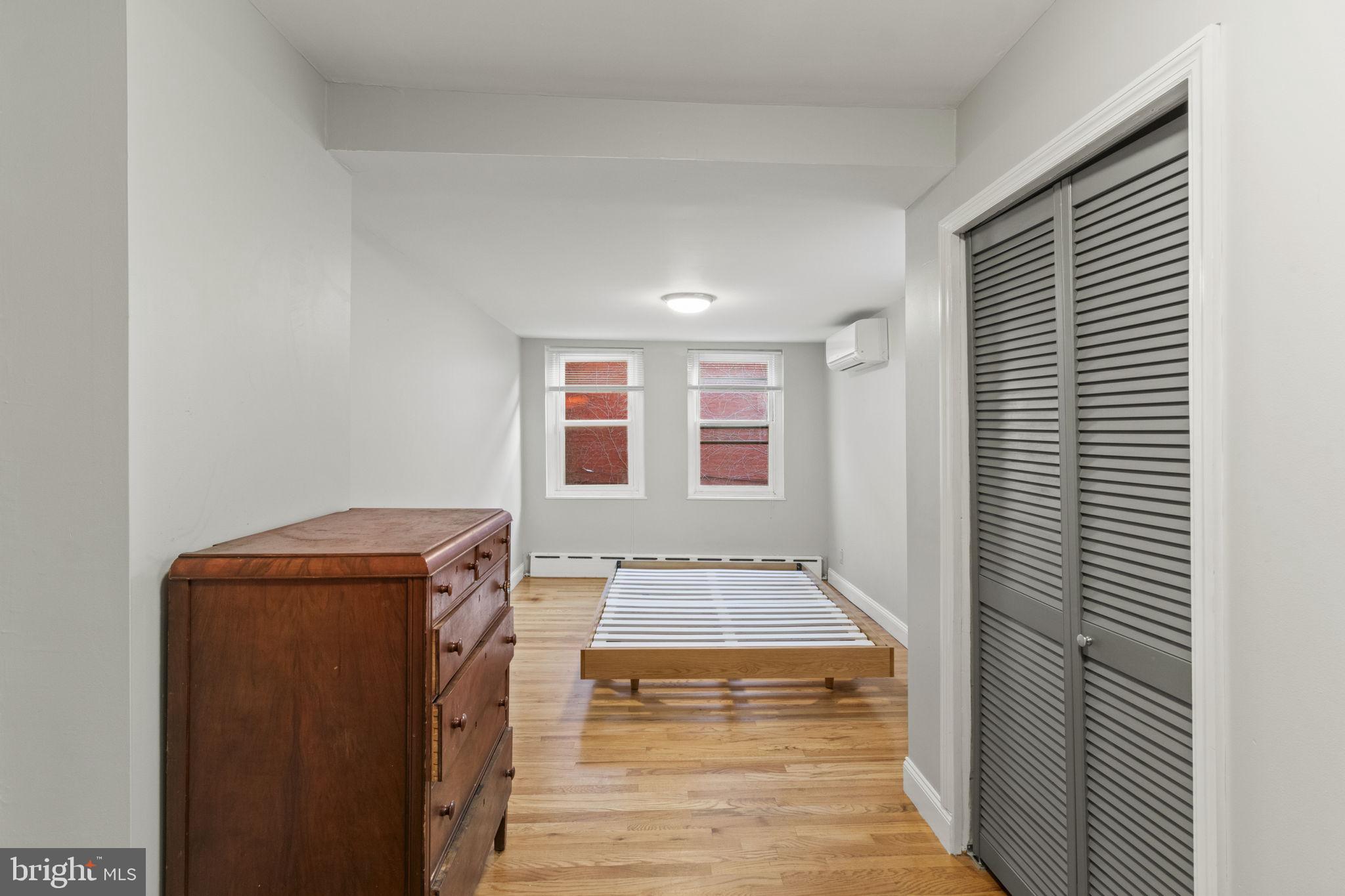 PASSYUNK SQUARE - Residential