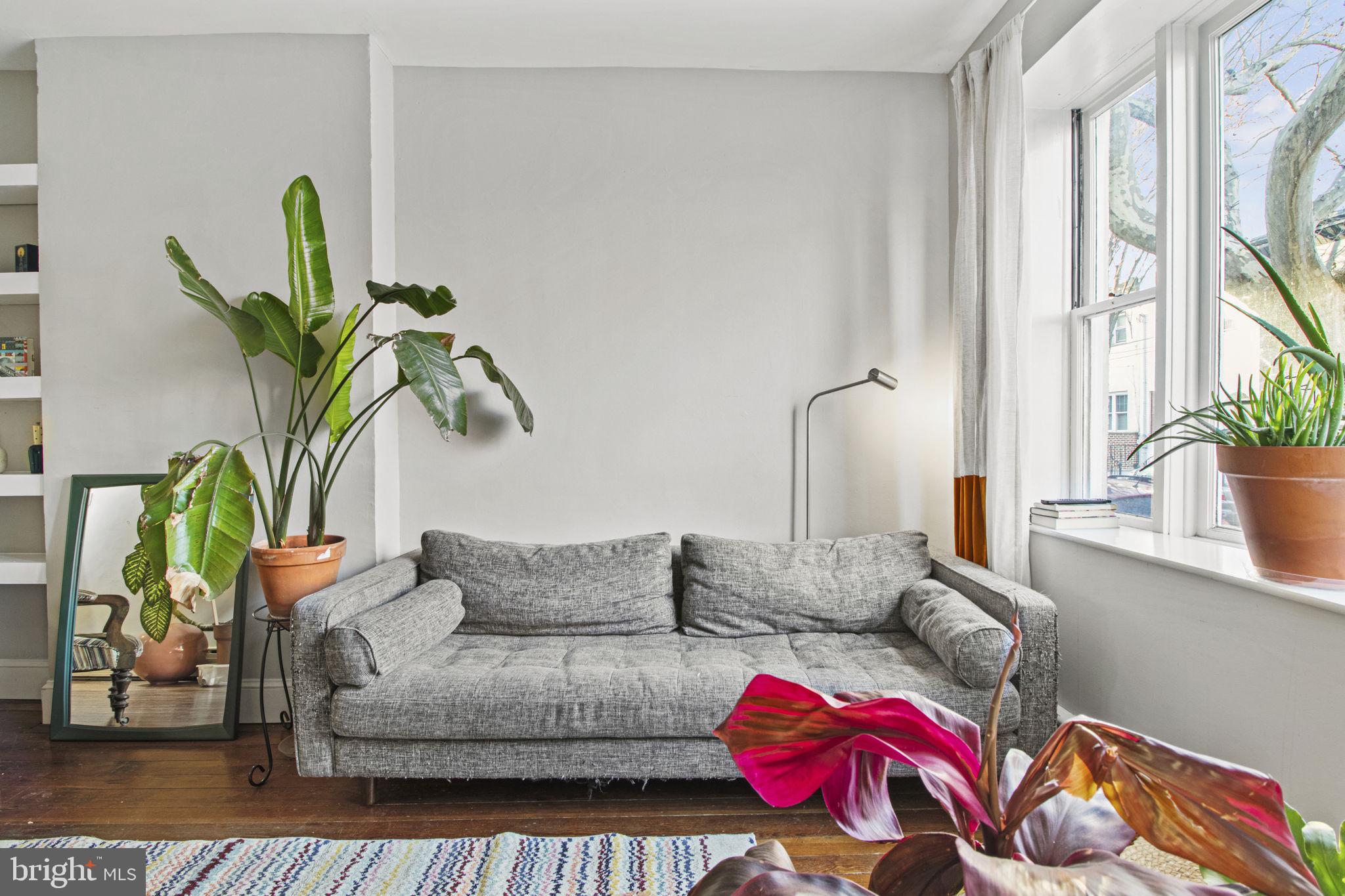 PASSYUNK SQUARE - Residential