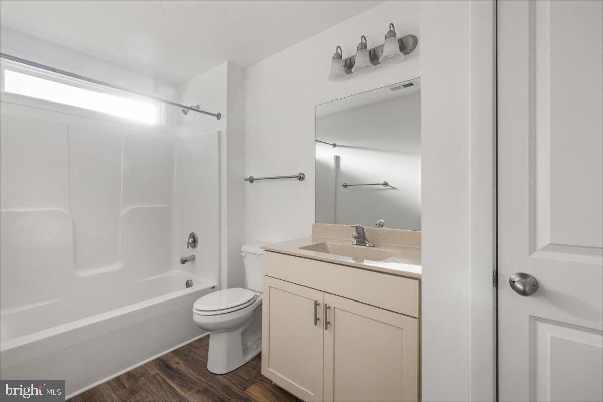 BRIDLE CREEK - Residential