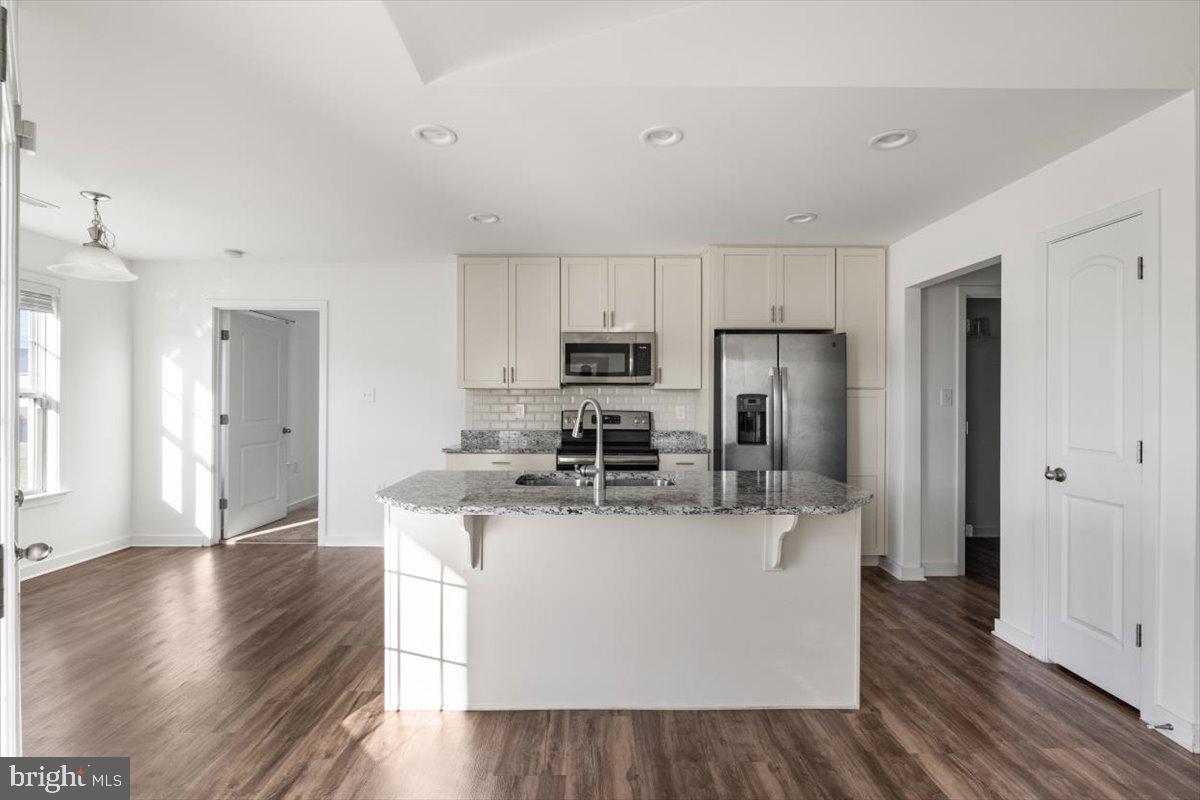 BRIDLE CREEK - Residential