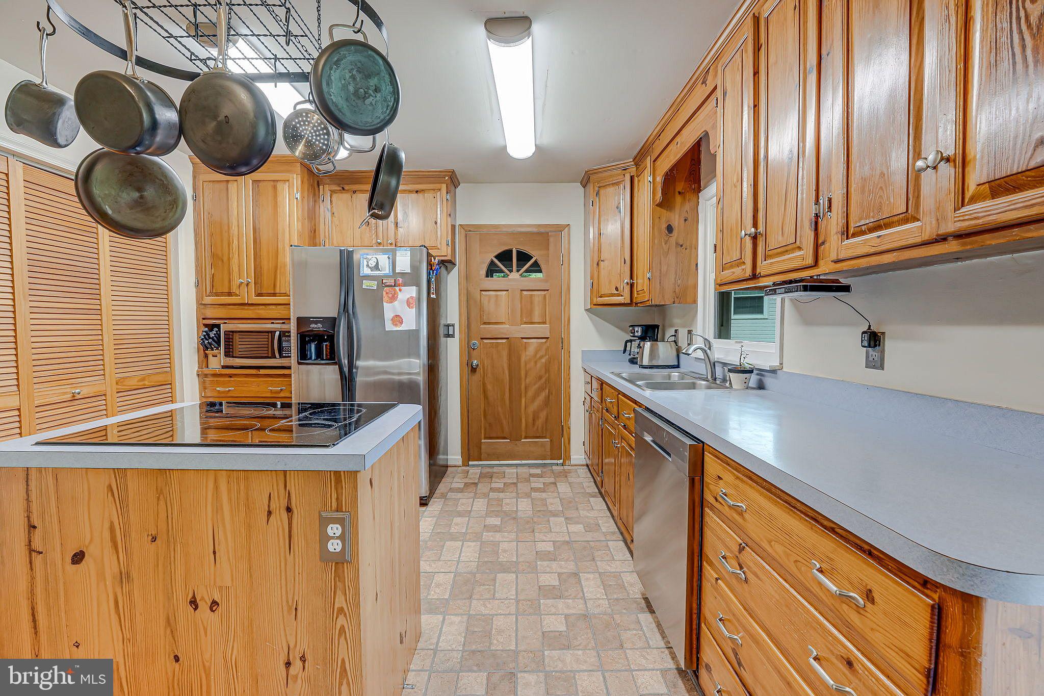 WAVERLY VILLAGE - Residential