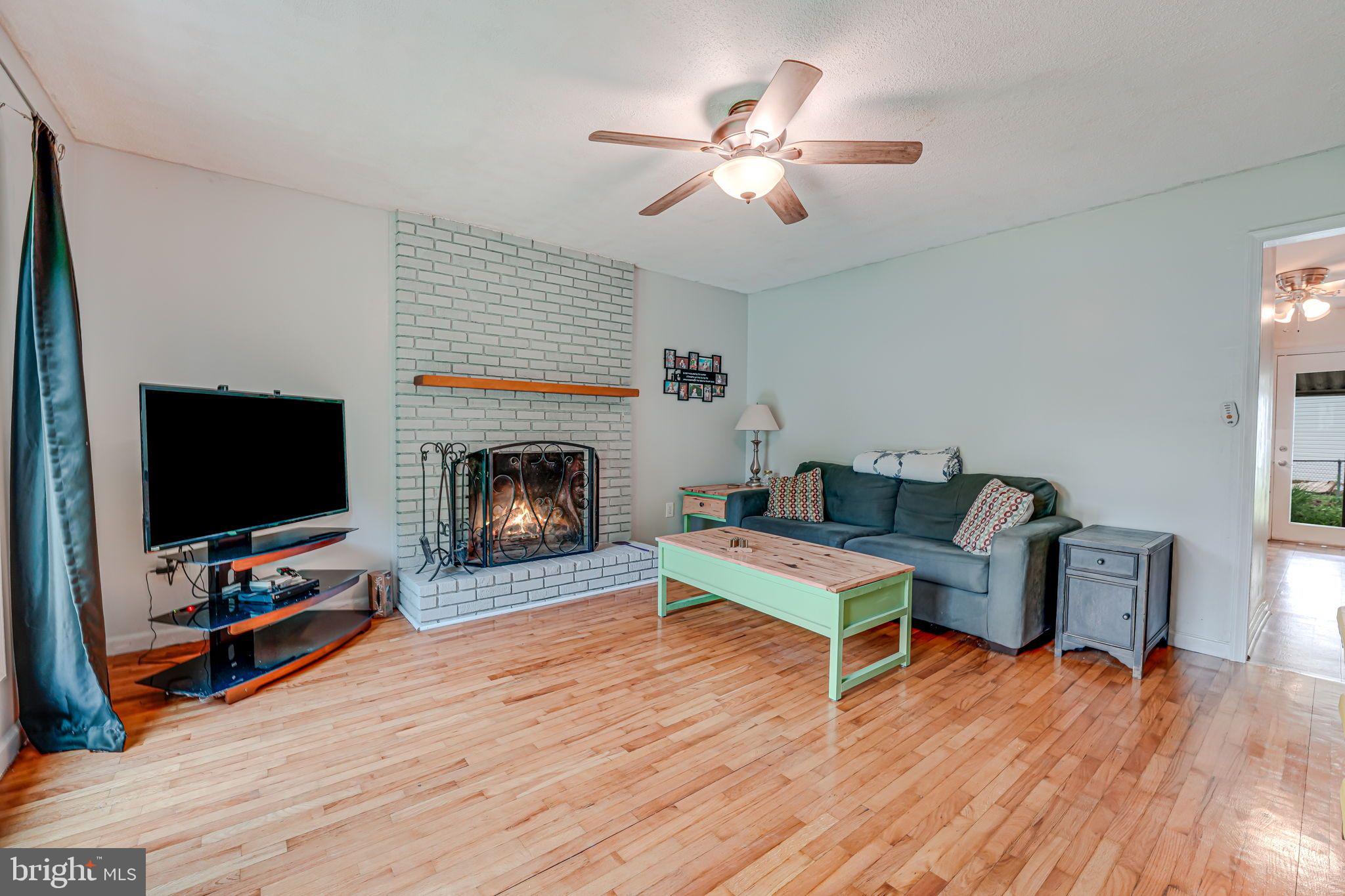 WAVERLY VILLAGE - Residential