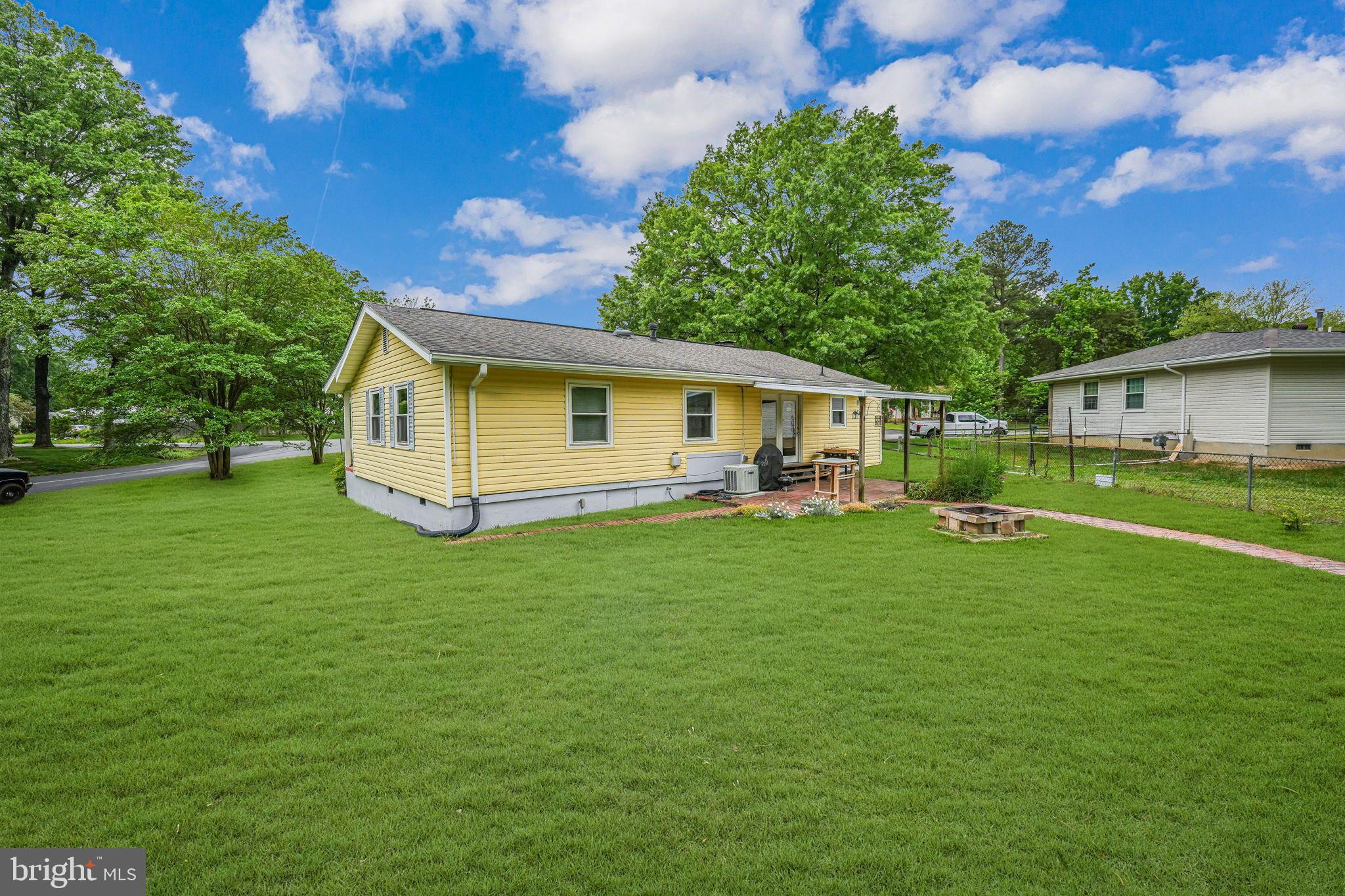 WAVERLY VILLAGE - Residential