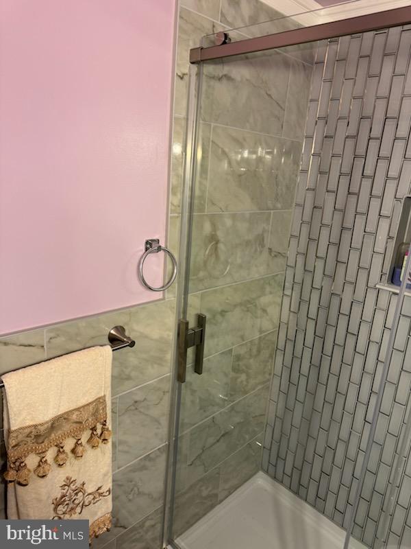 GLASSMANOR - Residential