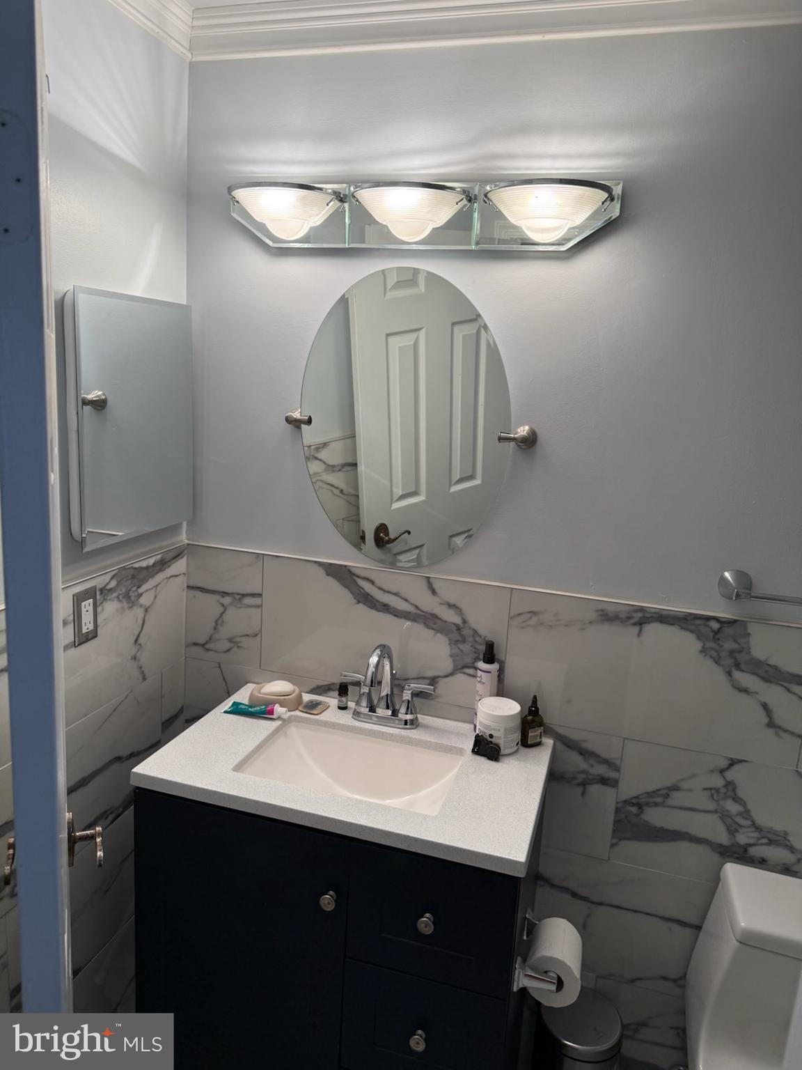 GLASSMANOR - Residential