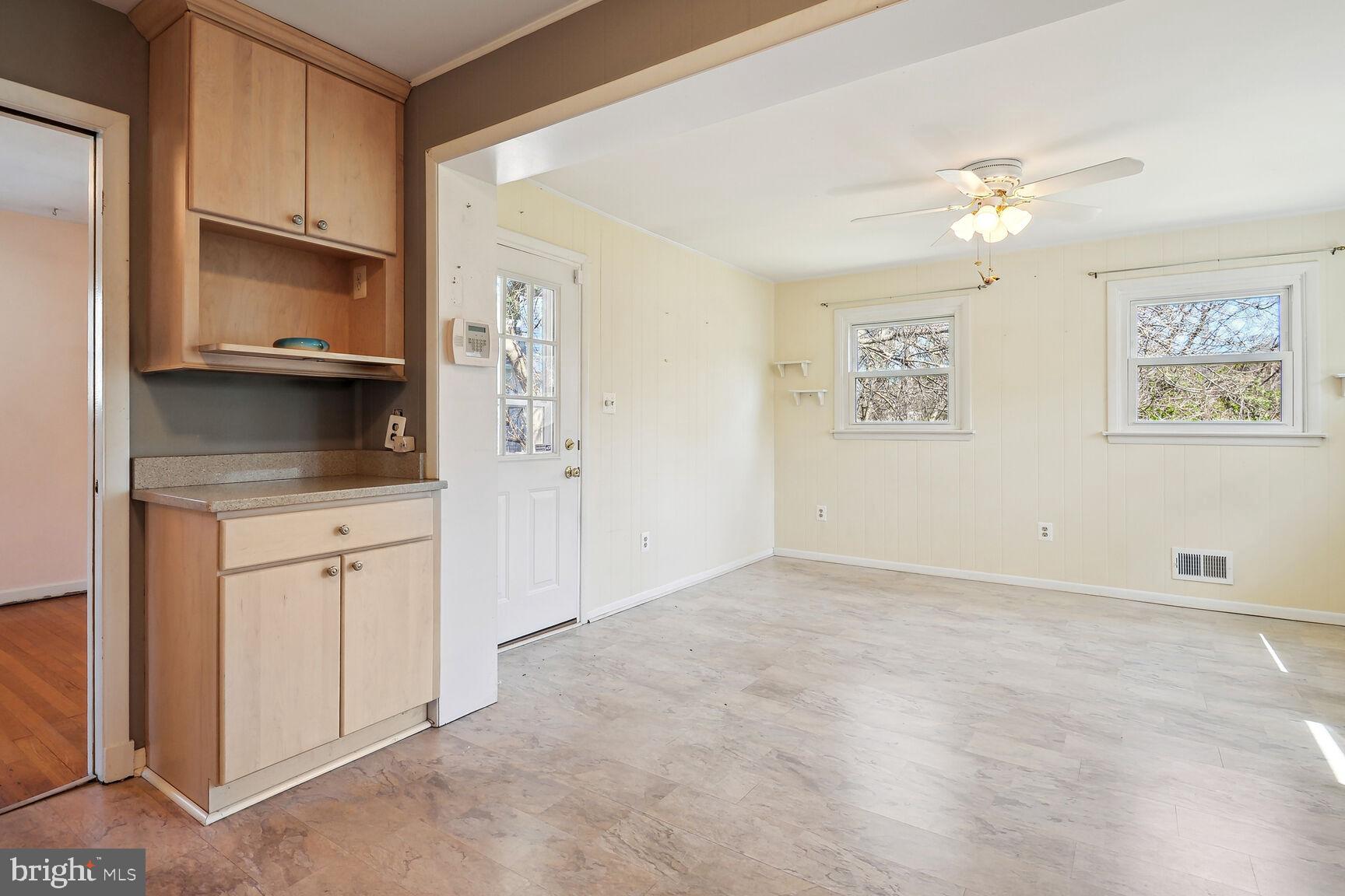 BROYHILLS MCLEAN ESTATES - Residential