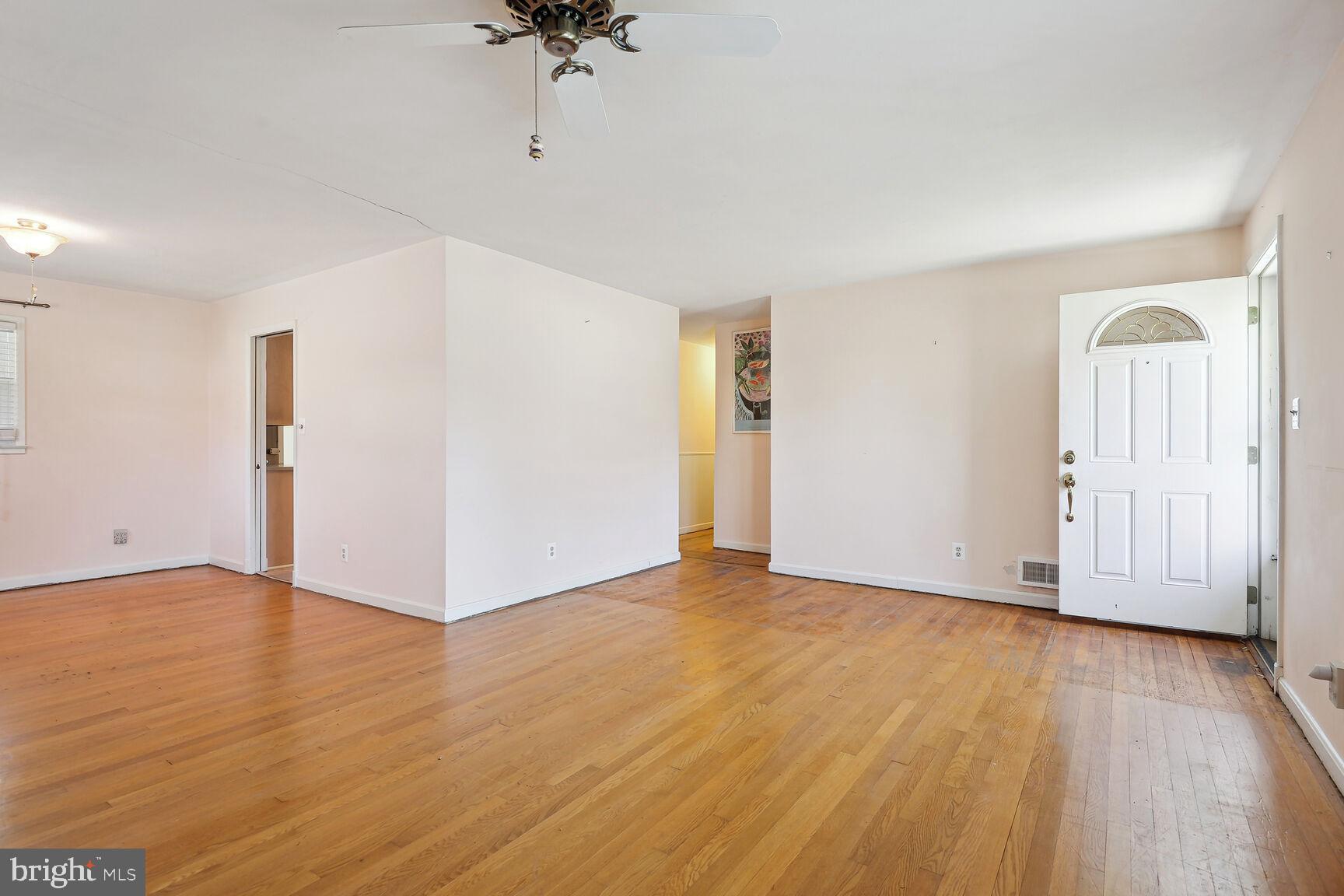 BROYHILLS MCLEAN ESTATES - Residential