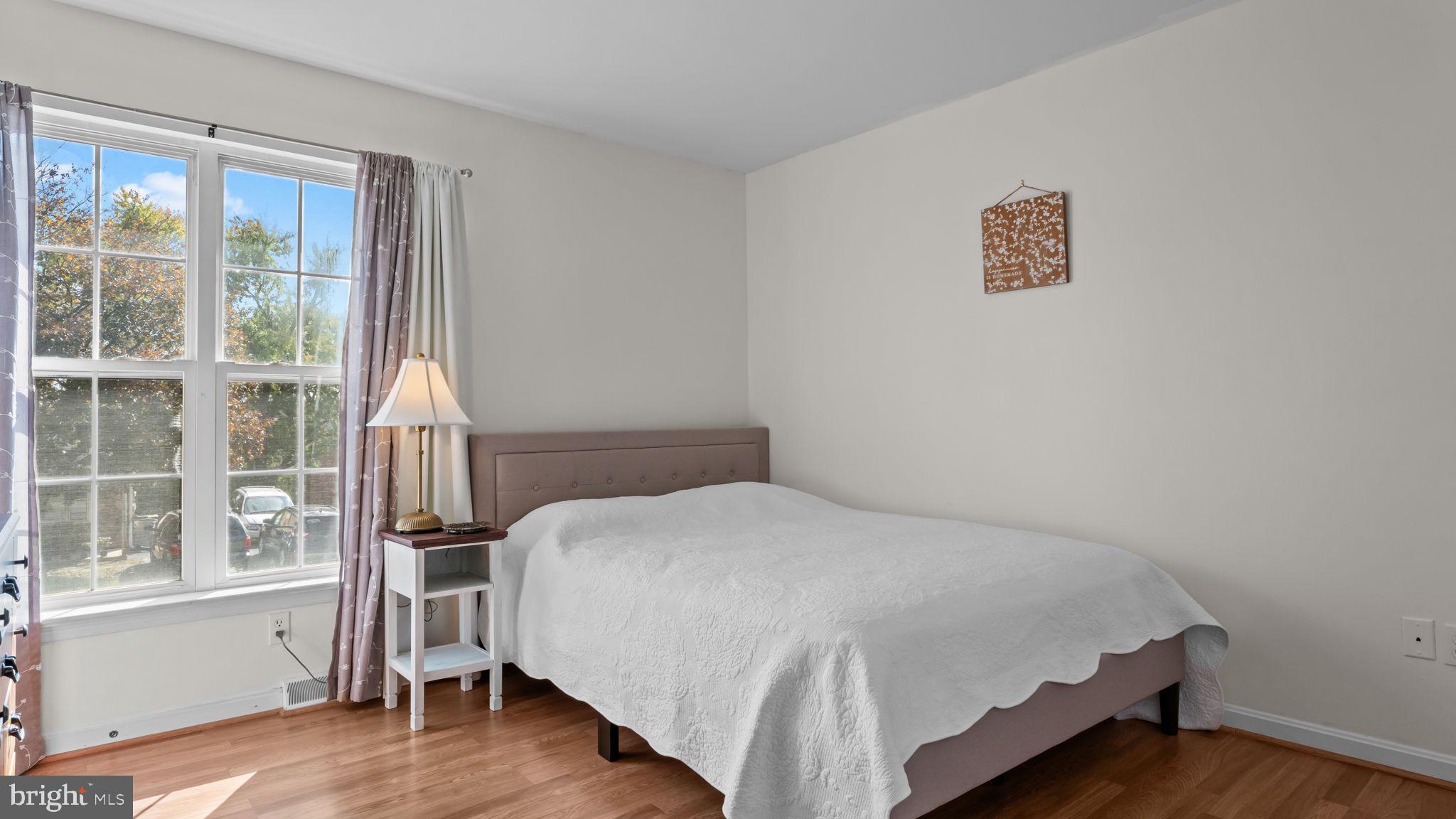 ARTISANS VIEW - Residential