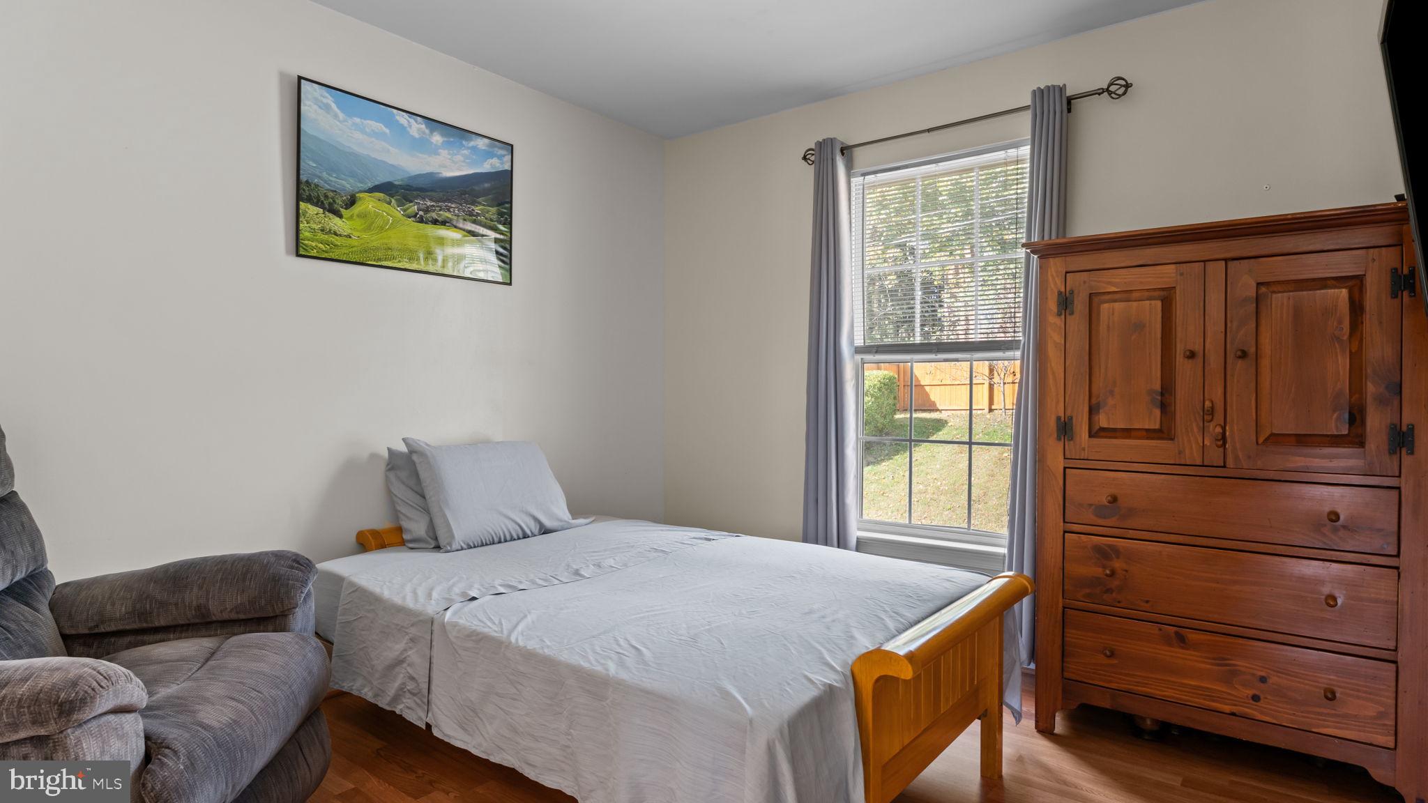 ARTISANS VIEW - Residential