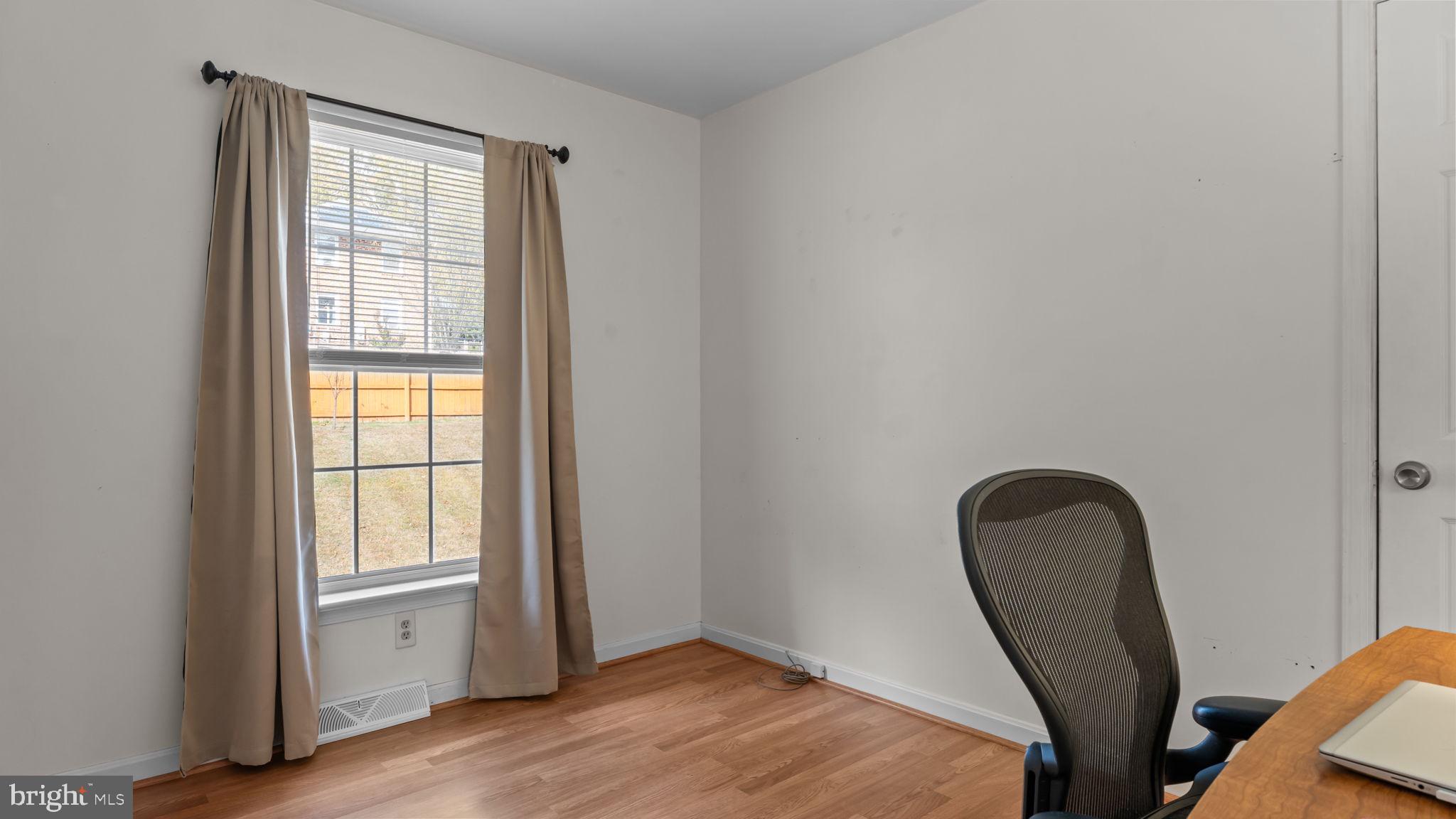 ARTISANS VIEW - Residential