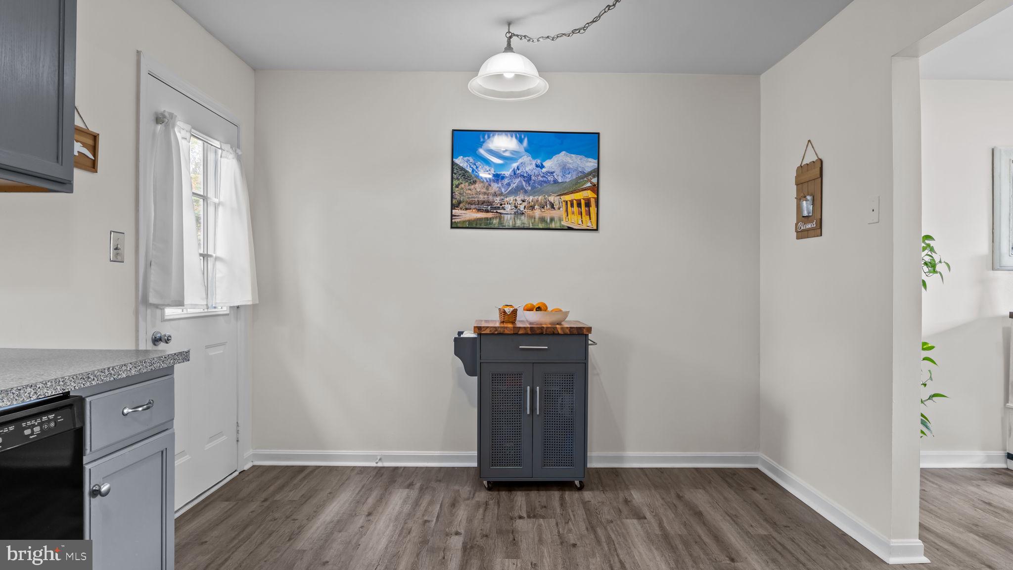 ARTISANS VIEW - Residential