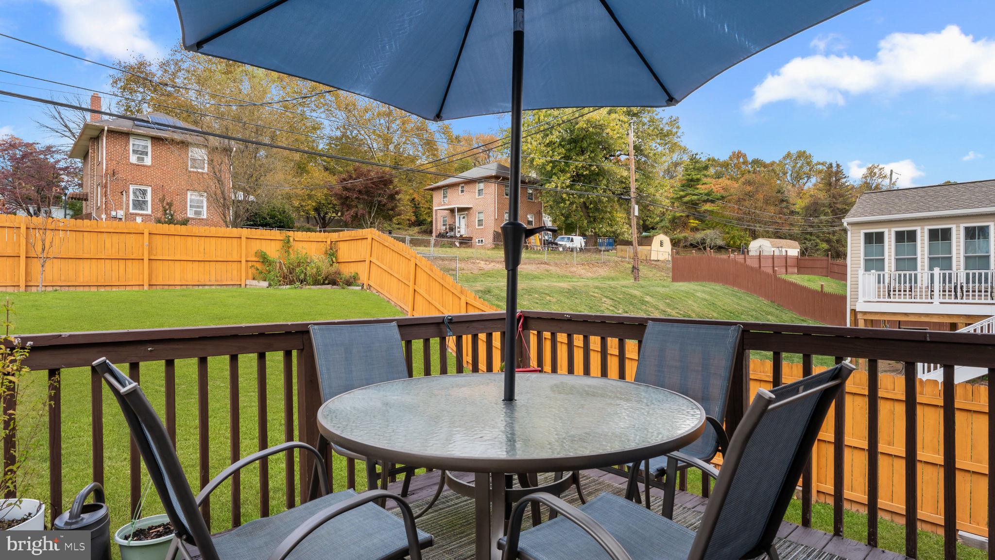 ARTISANS VIEW - Residential