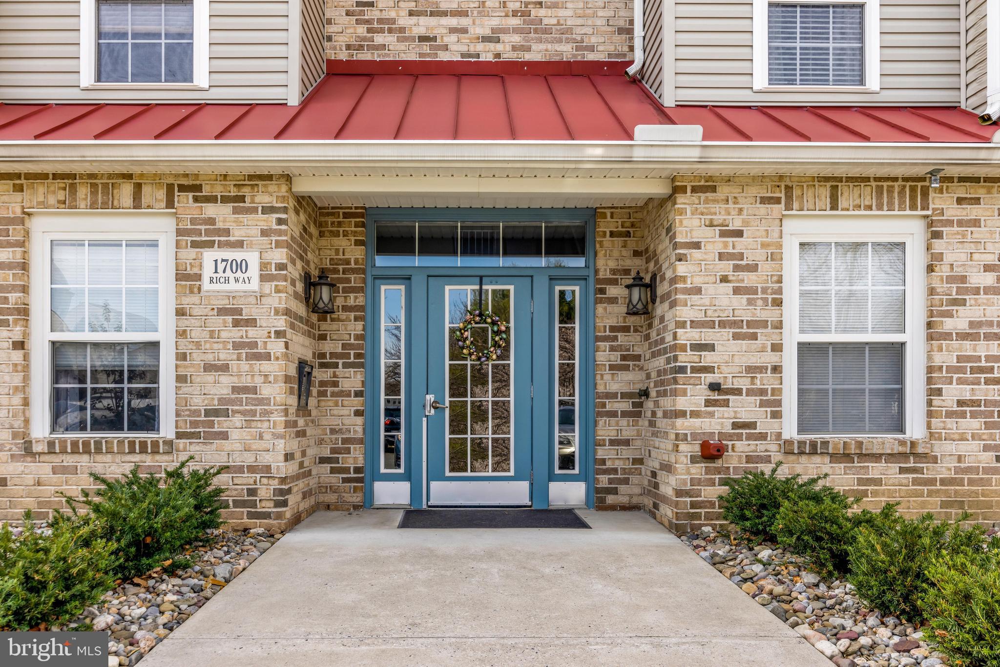 1700 RICH WAY E 5E