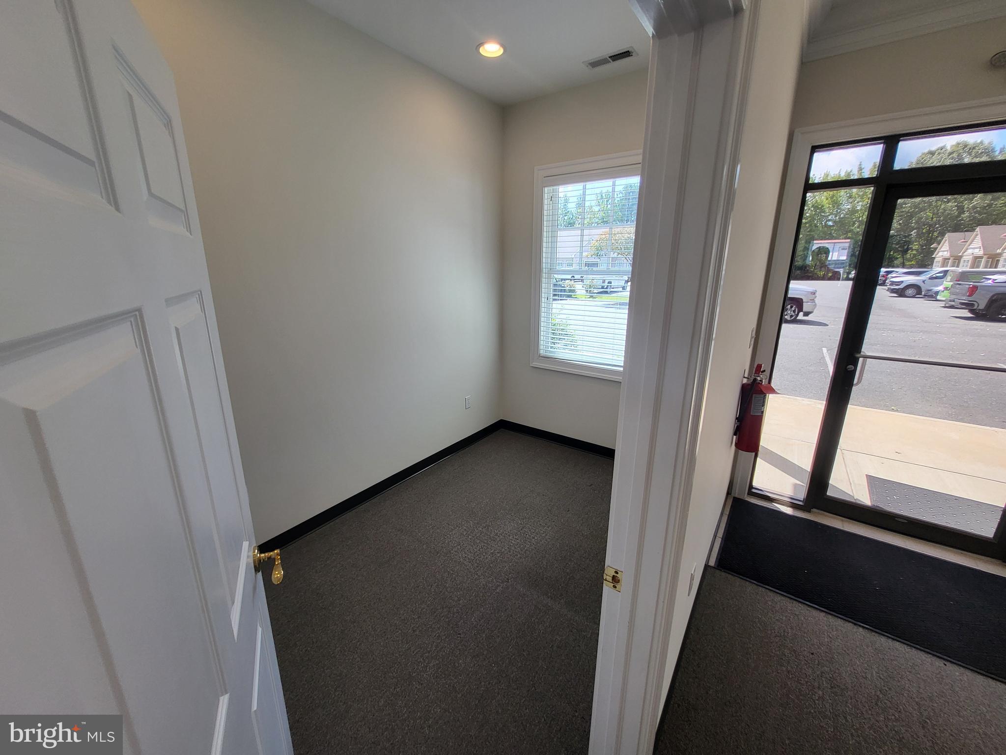 BROOKS TRIO - Commercial Lease