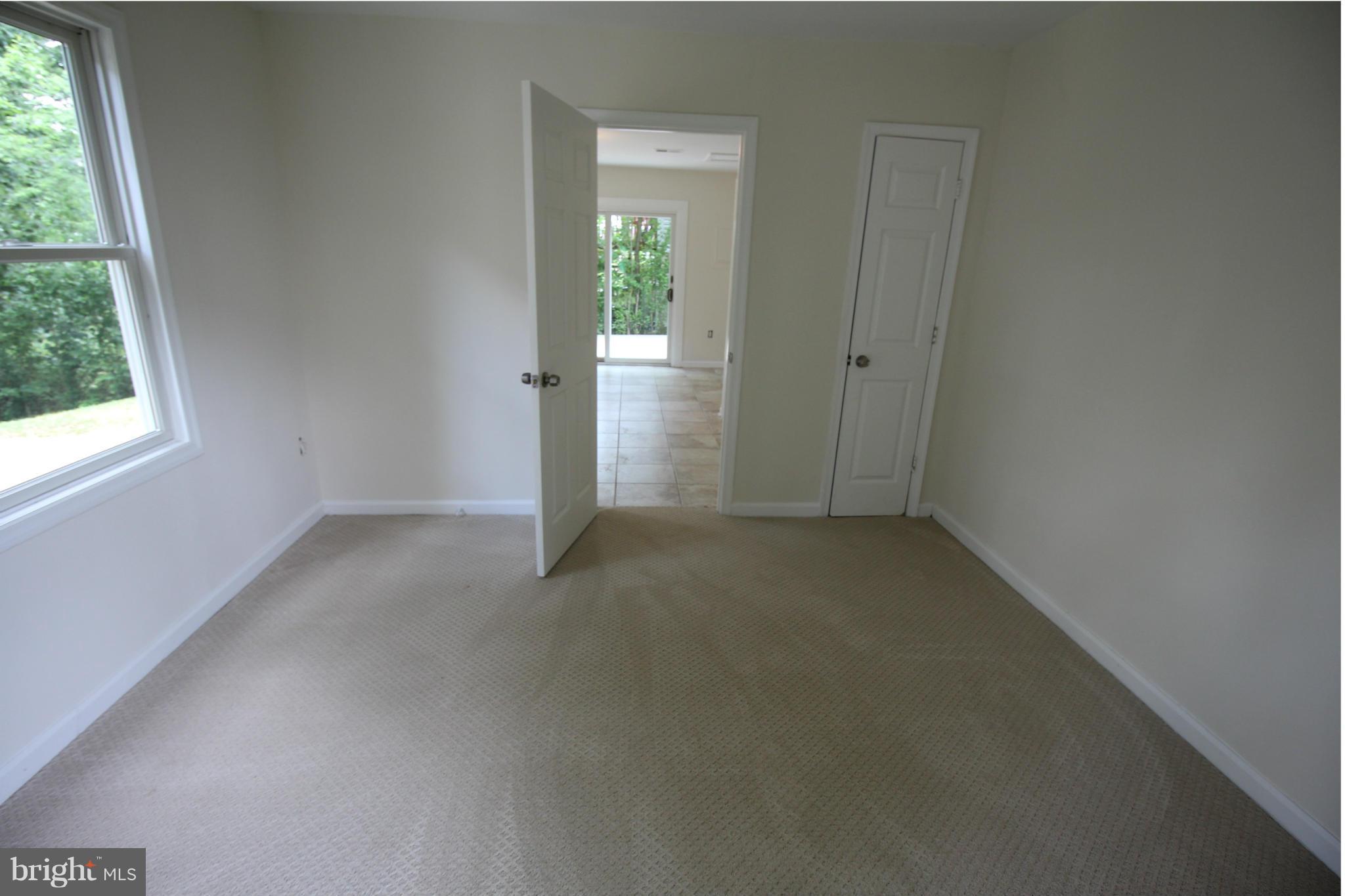 MANASSAS PARK - Residential