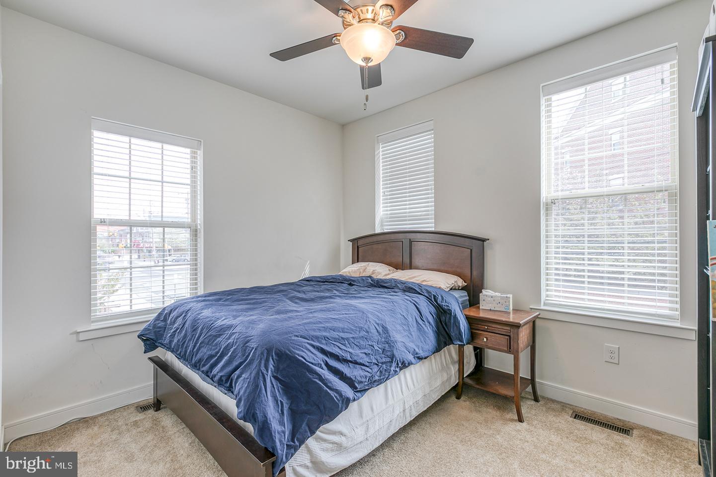 GRADUATE HOSPITAL - Residential Lease