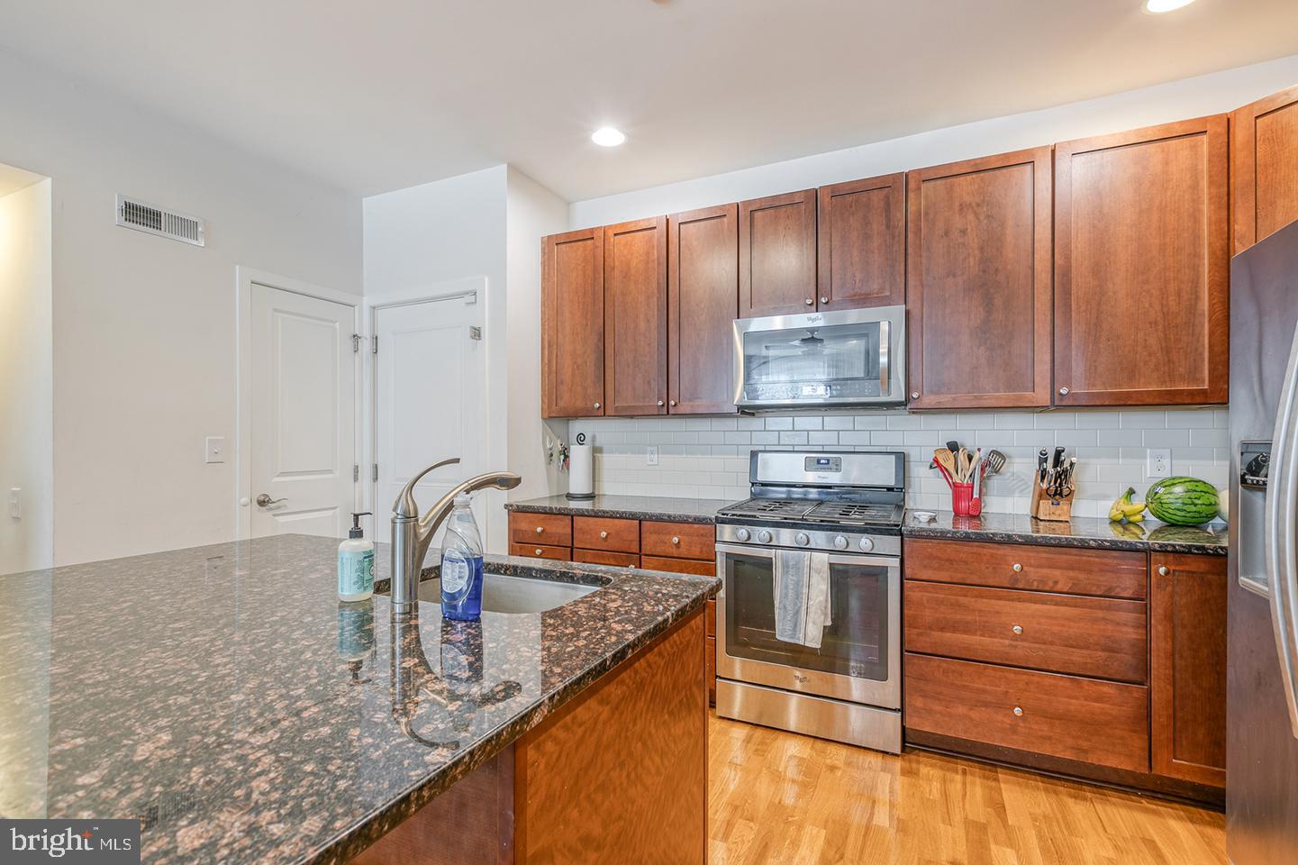 GRADUATE HOSPITAL - Residential Lease